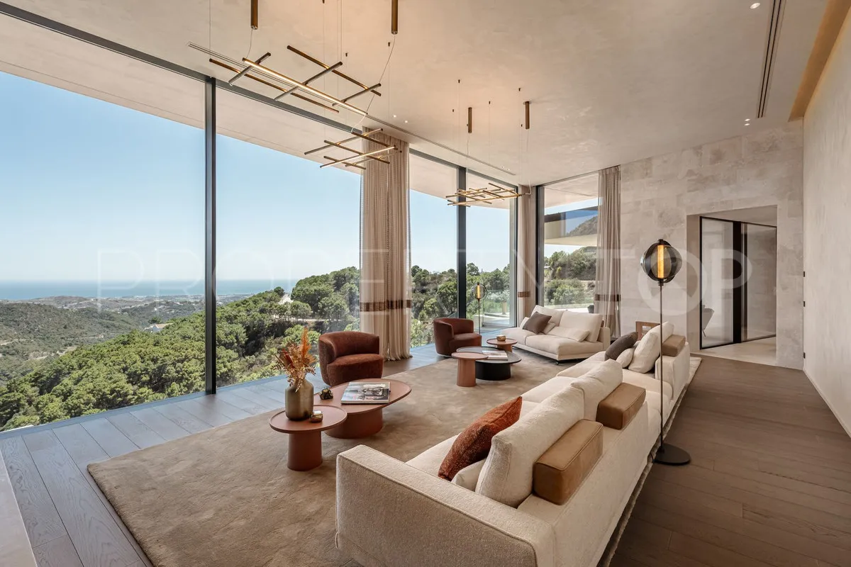 Villa in Benahavis for sale