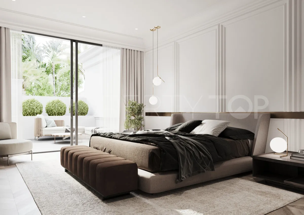 Villa en venta con 5 dormitorios en Marbella Ciudad
