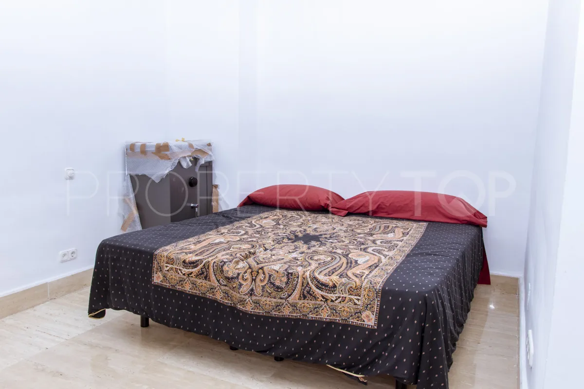 Estepona villa for sale