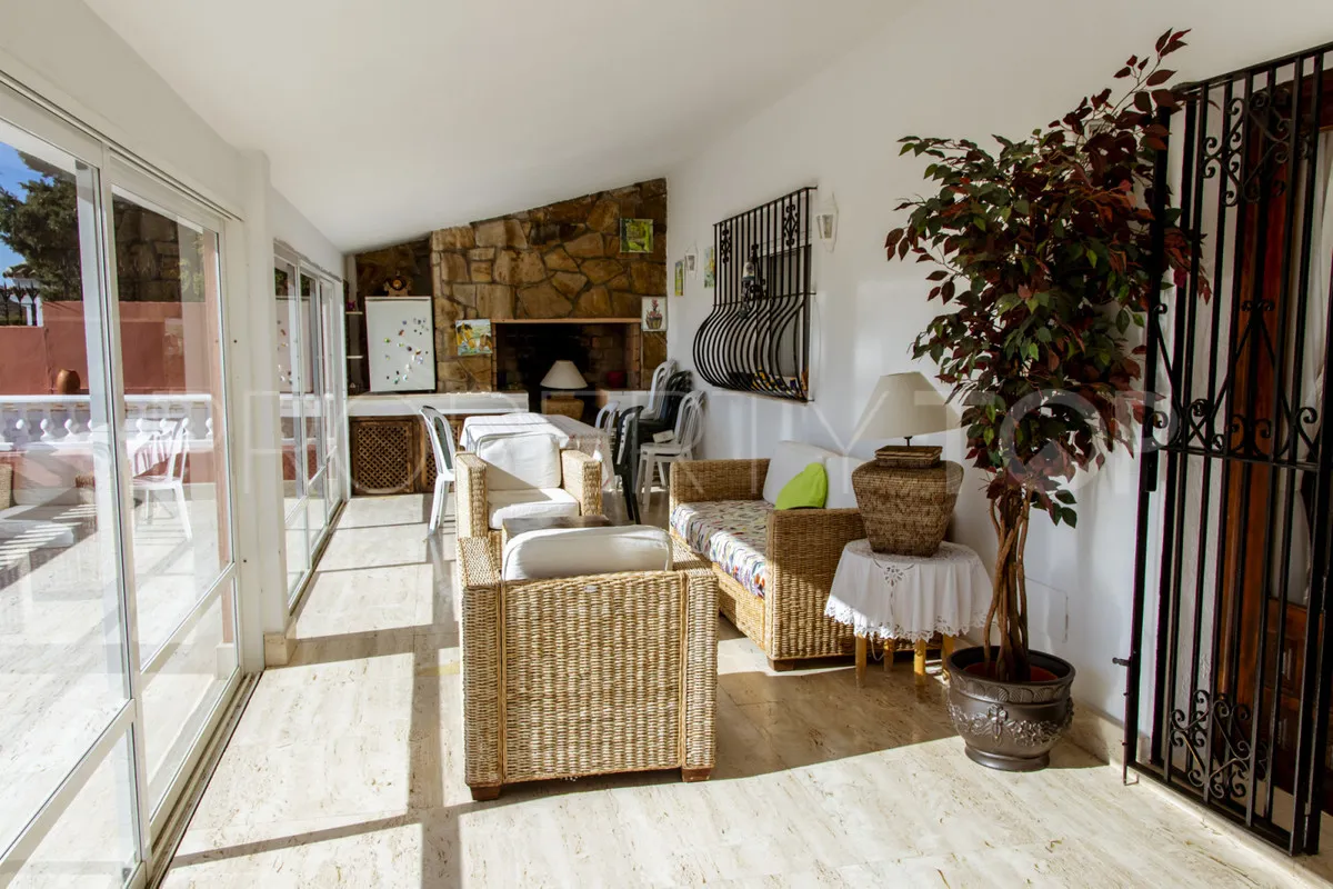 Estepona villa for sale