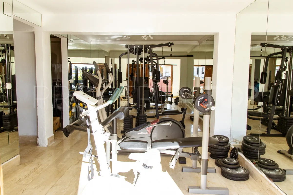 Estepona villa for sale