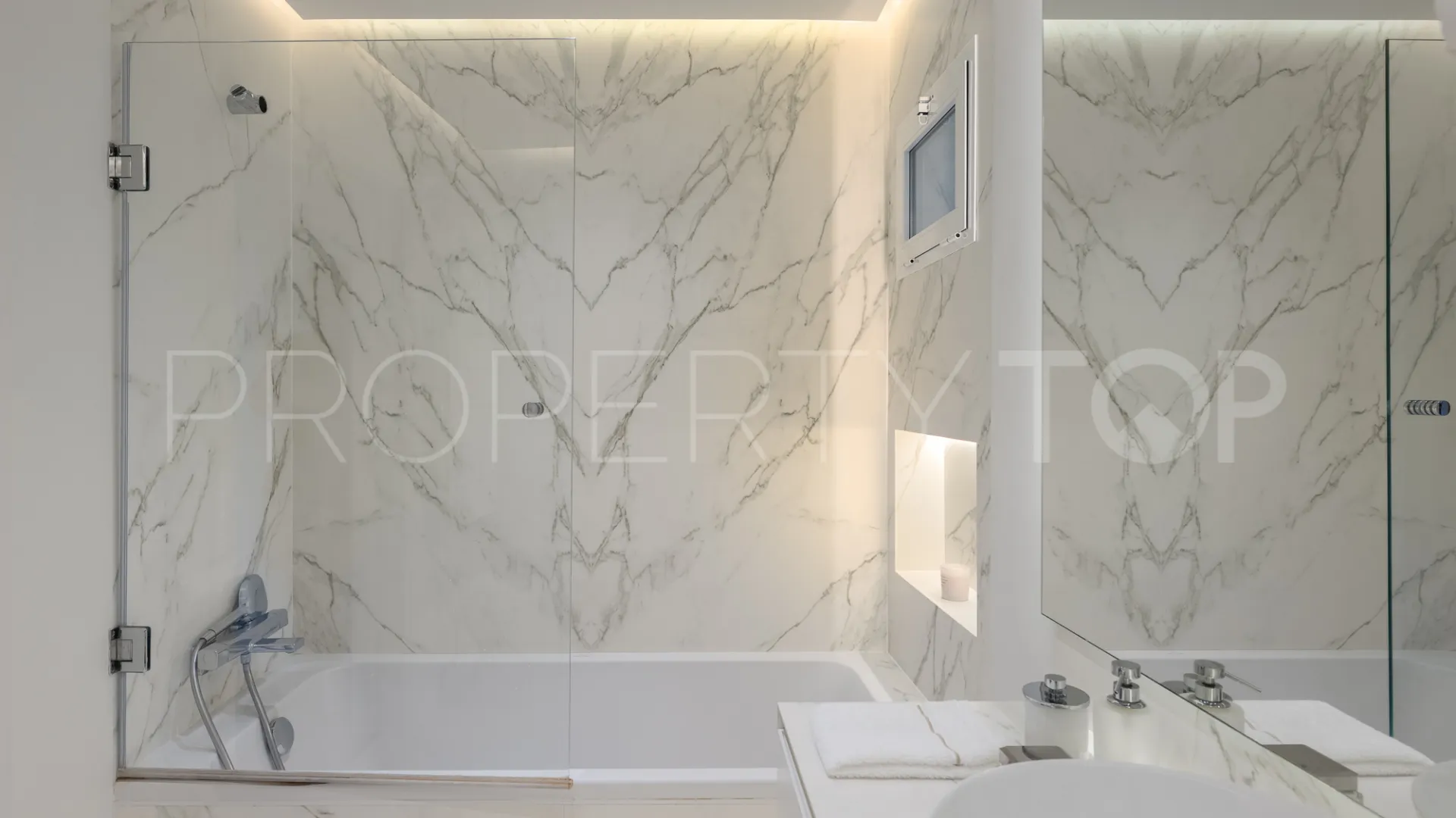 Los Granados, apartamento planta baja en venta de 3 dormitorios