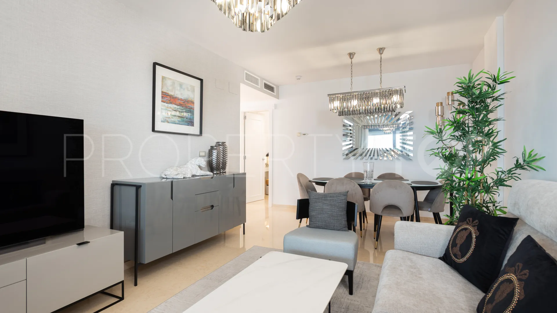 Residencial Palacio de Congresos, Ático en venta con 2 dormitorios