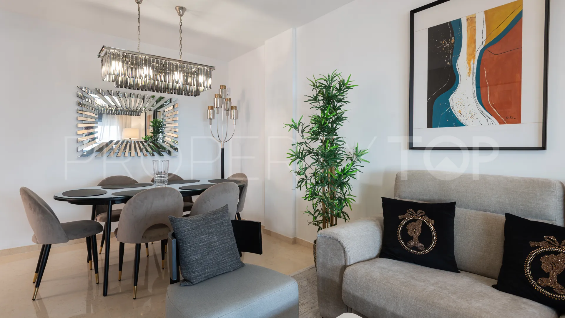 Residencial Palacio de Congresos, Ático en venta con 2 dormitorios