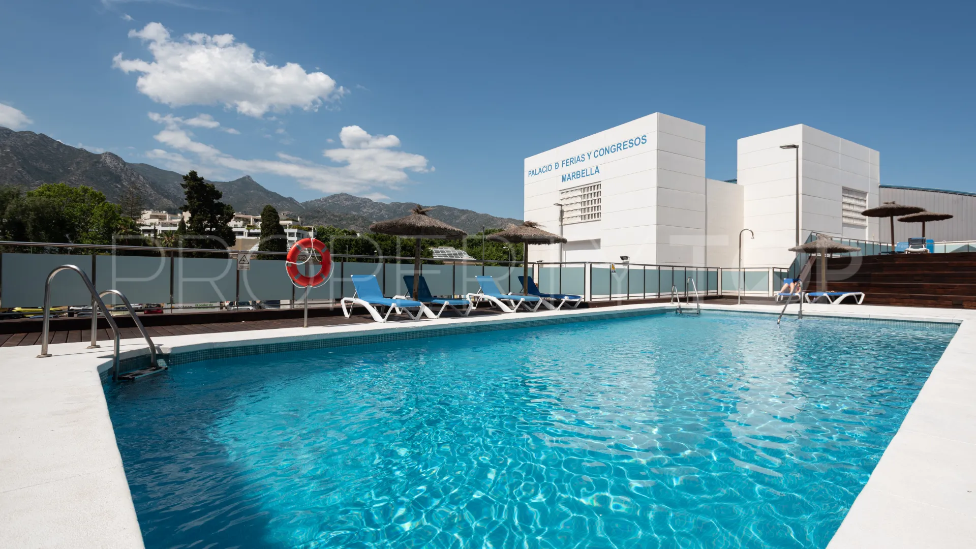Residencial Palacio de Congresos, Ático en venta con 2 dormitorios