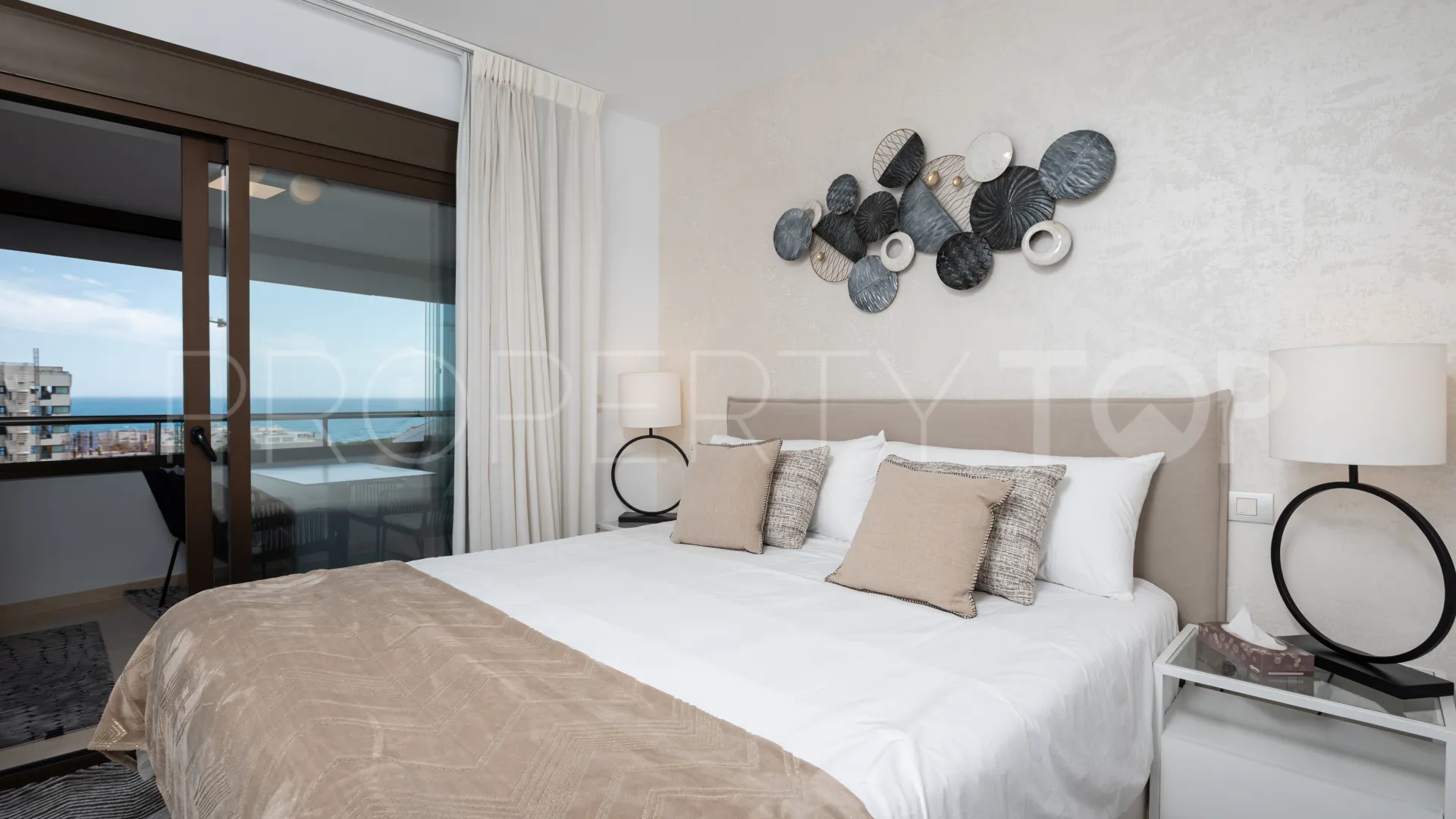 Residencial Palacio de Congresos, Ático en venta con 2 dormitorios