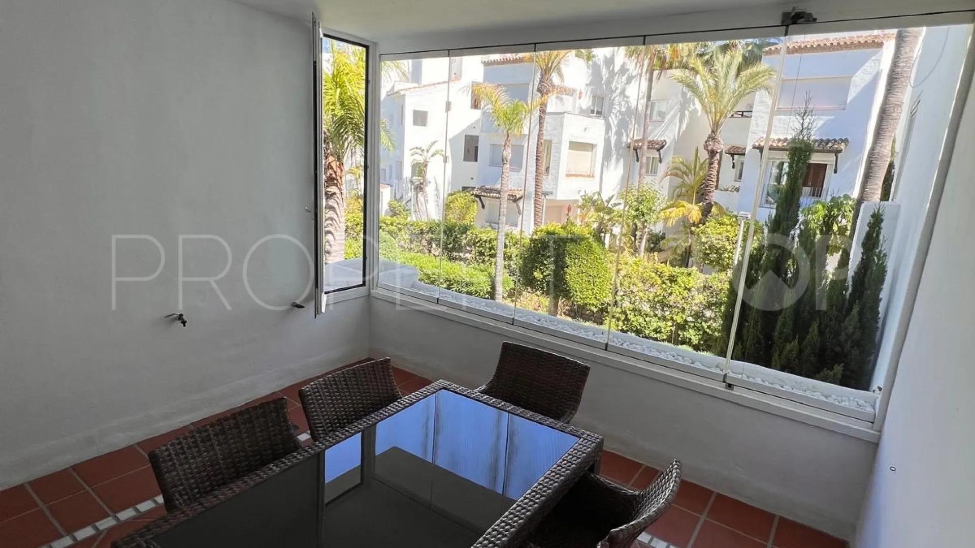 Costalita, apartamento en venta con 3 dormitorios