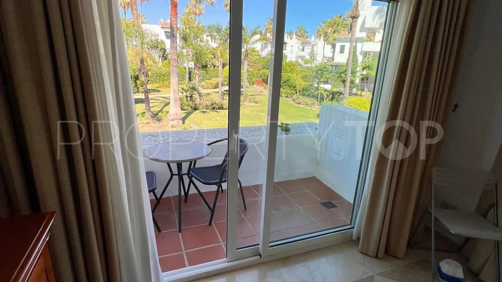 Costalita, apartamento en venta con 3 dormitorios