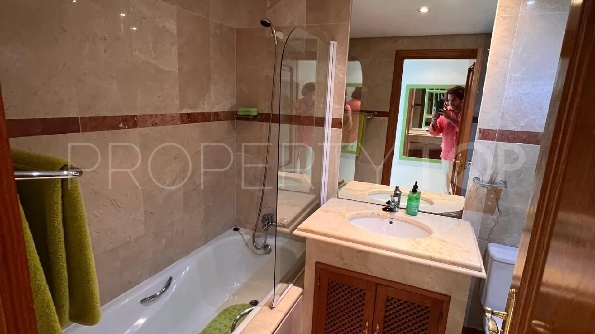 Costalita, apartamento en venta con 3 dormitorios