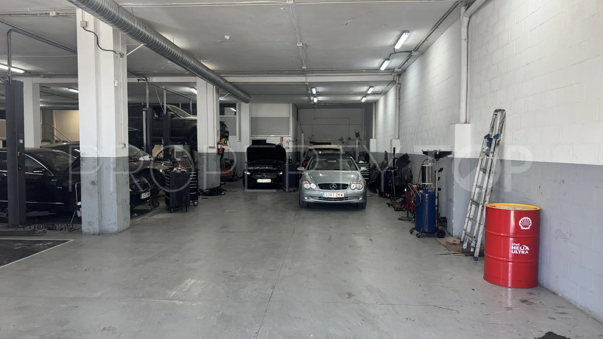 Buy commercial premises in Marbella