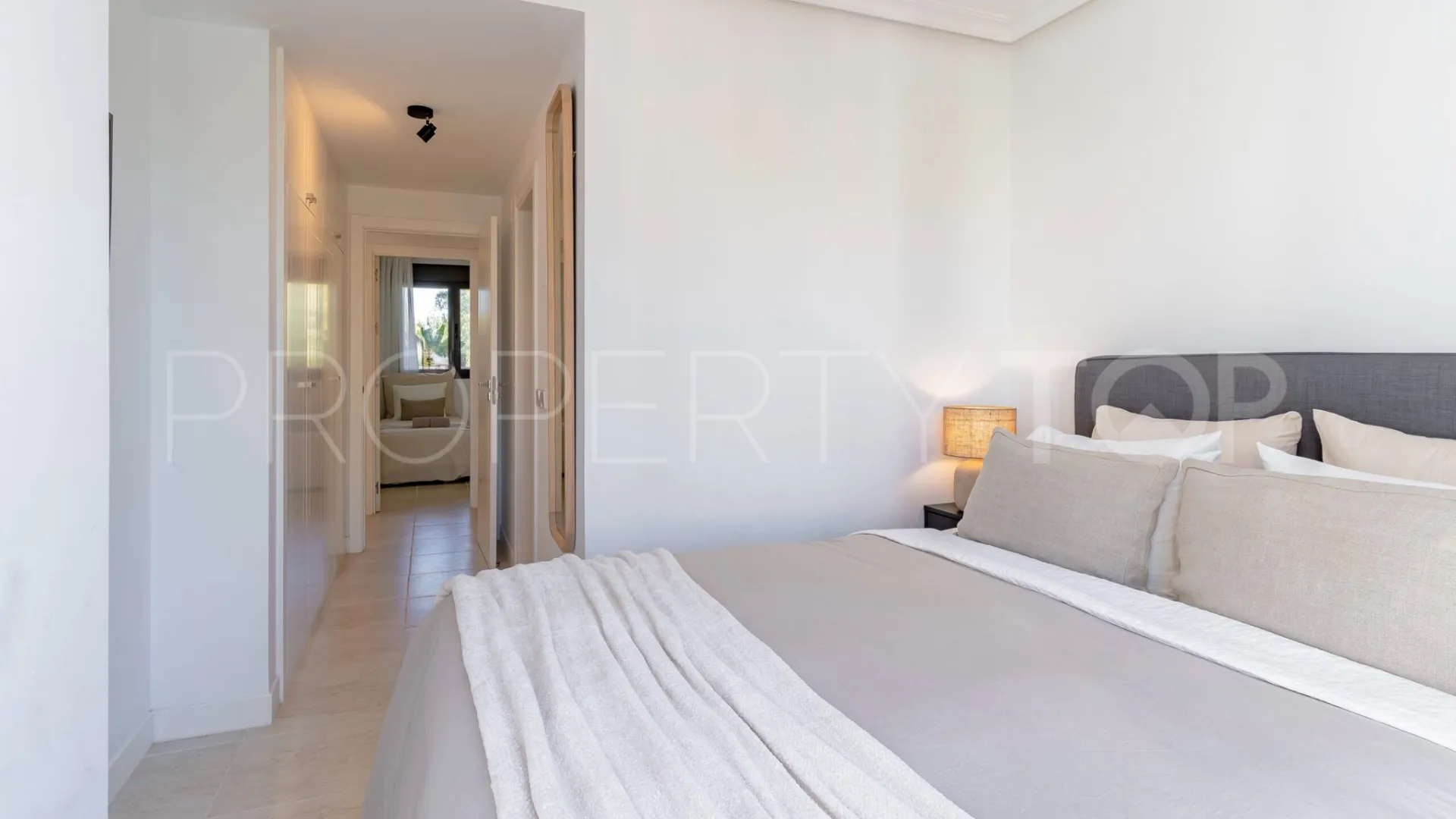 Buy apartment in La Resina Golf