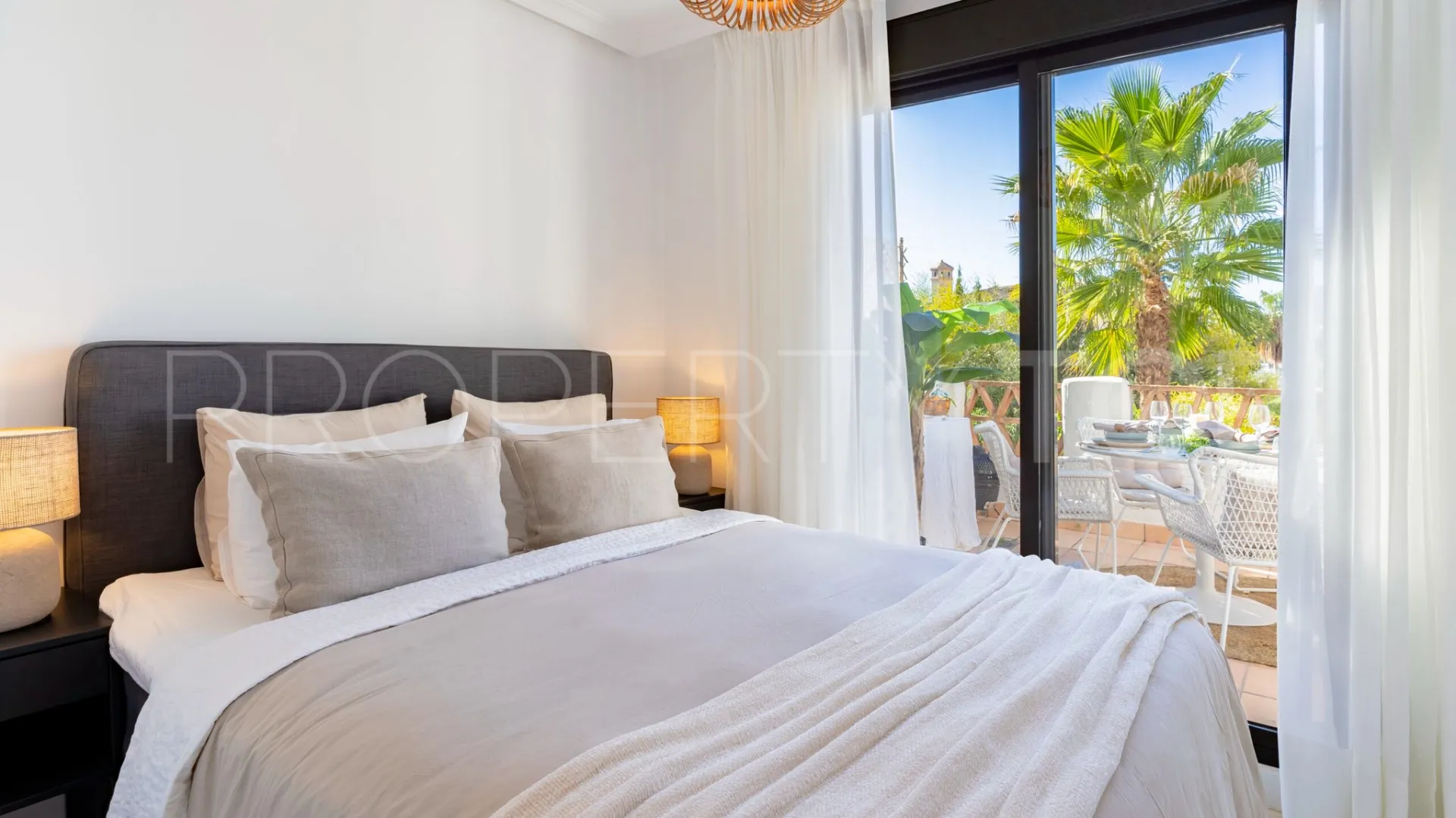 Buy apartment in La Resina Golf