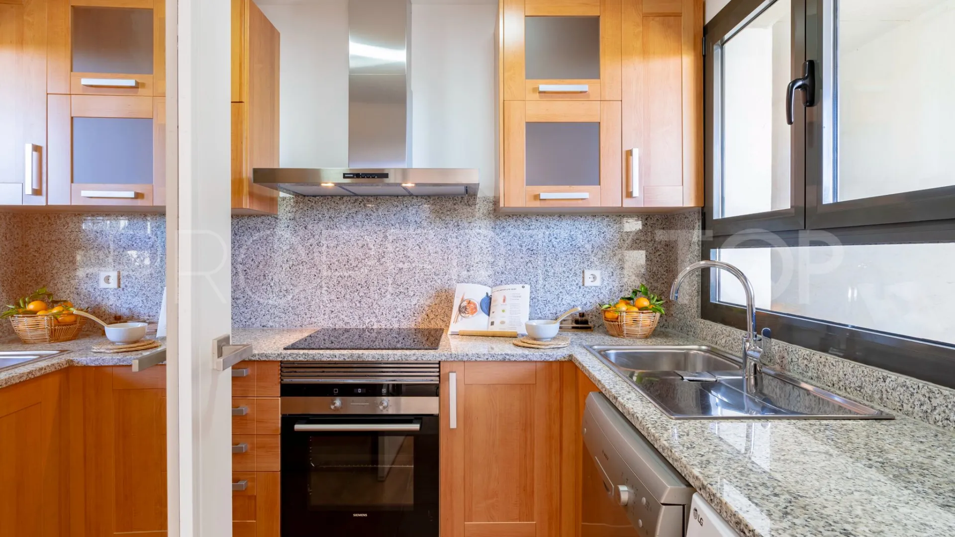 Buy apartment in La Resina Golf