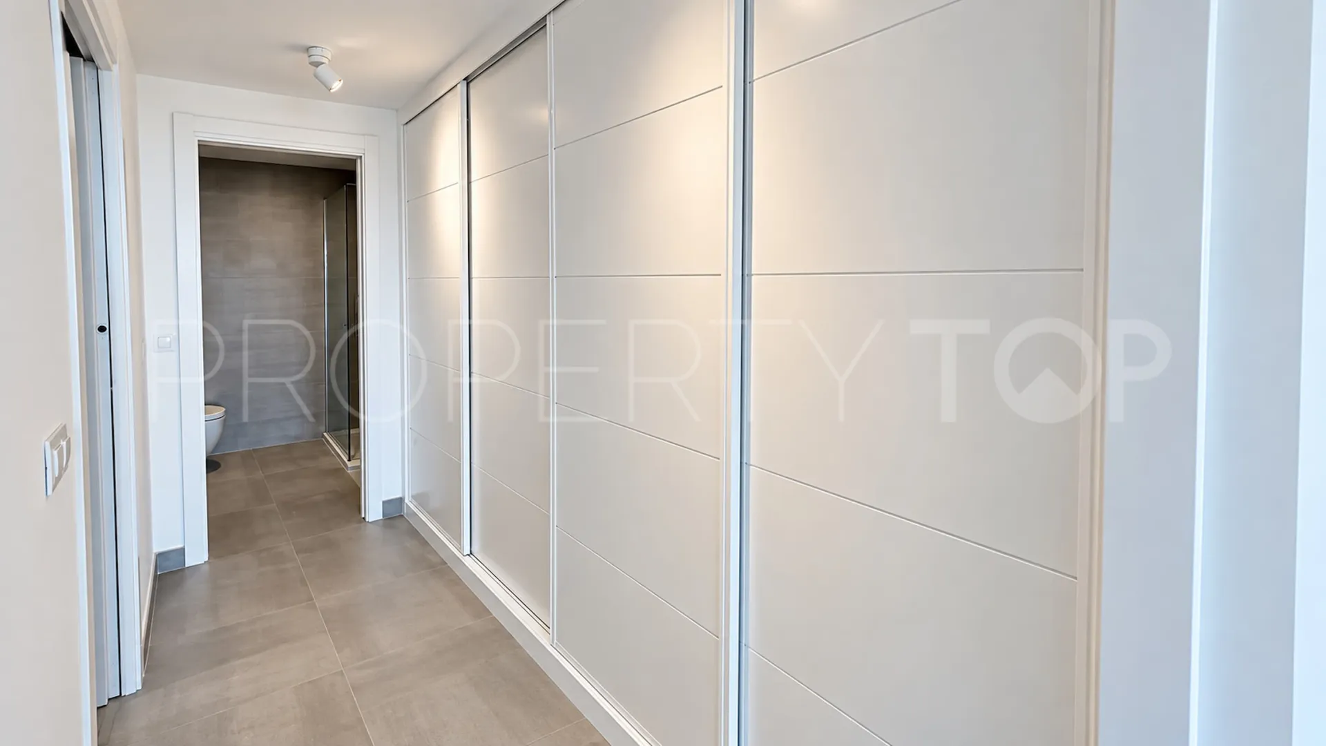 Se vende apartamento en La Duquesa