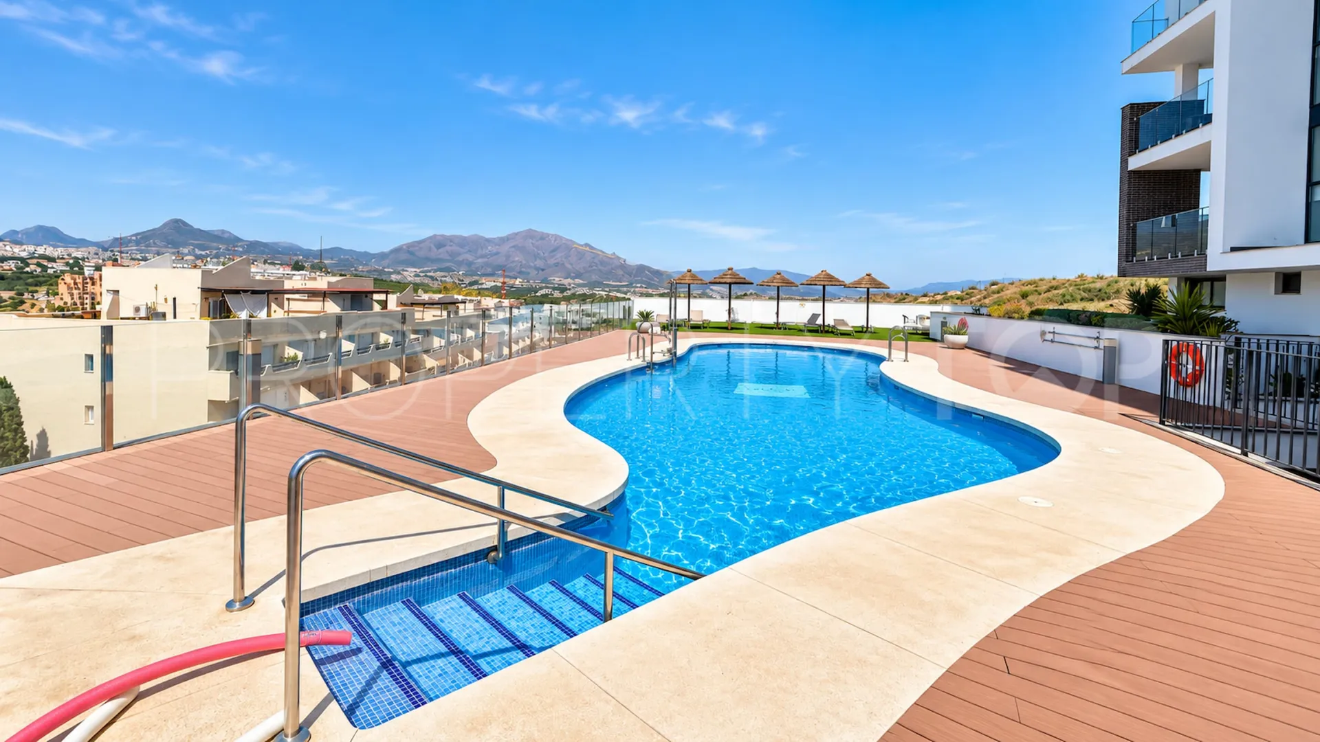 Se vende apartamento en La Duquesa