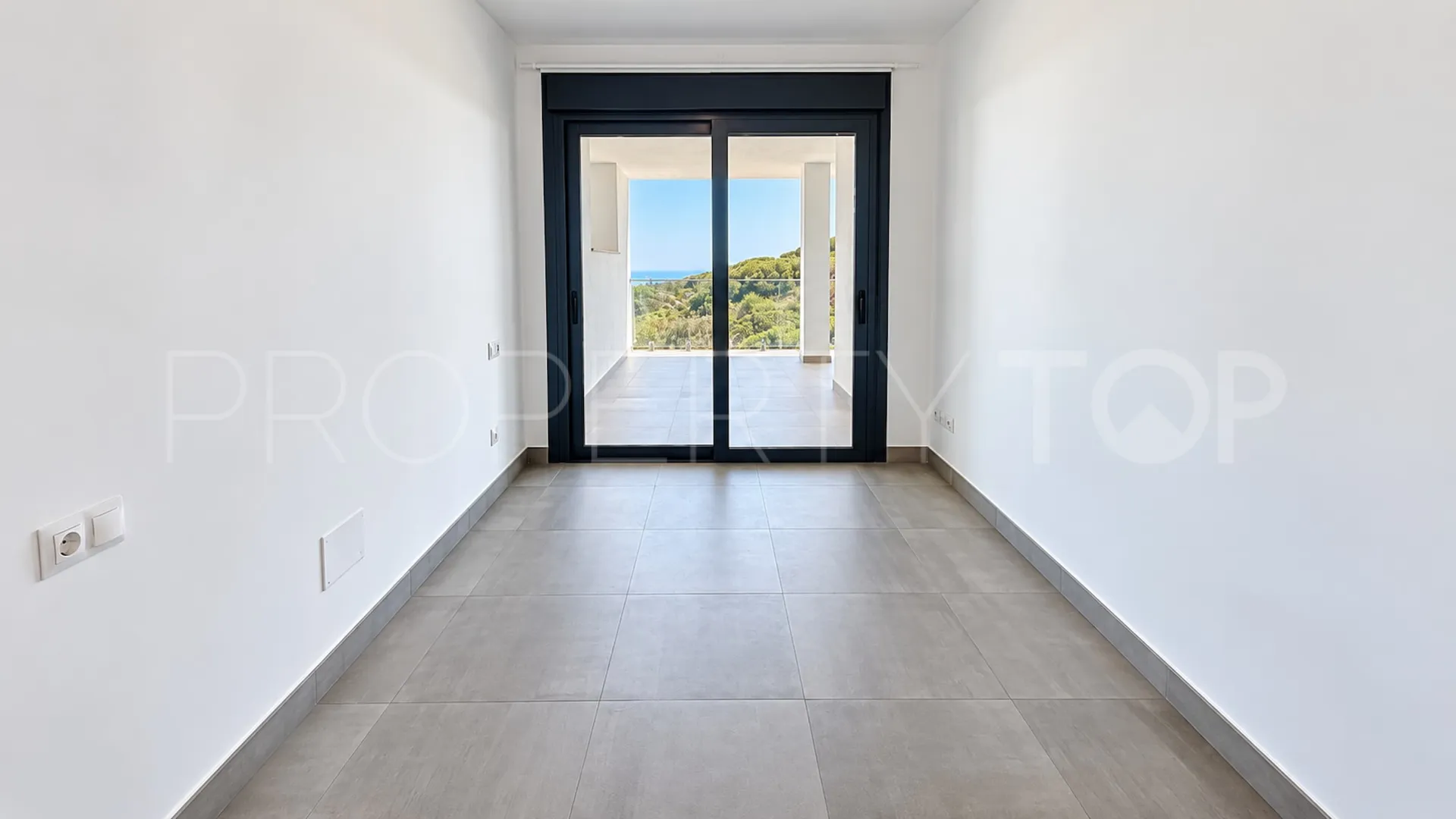 Se vende apartamento en La Duquesa