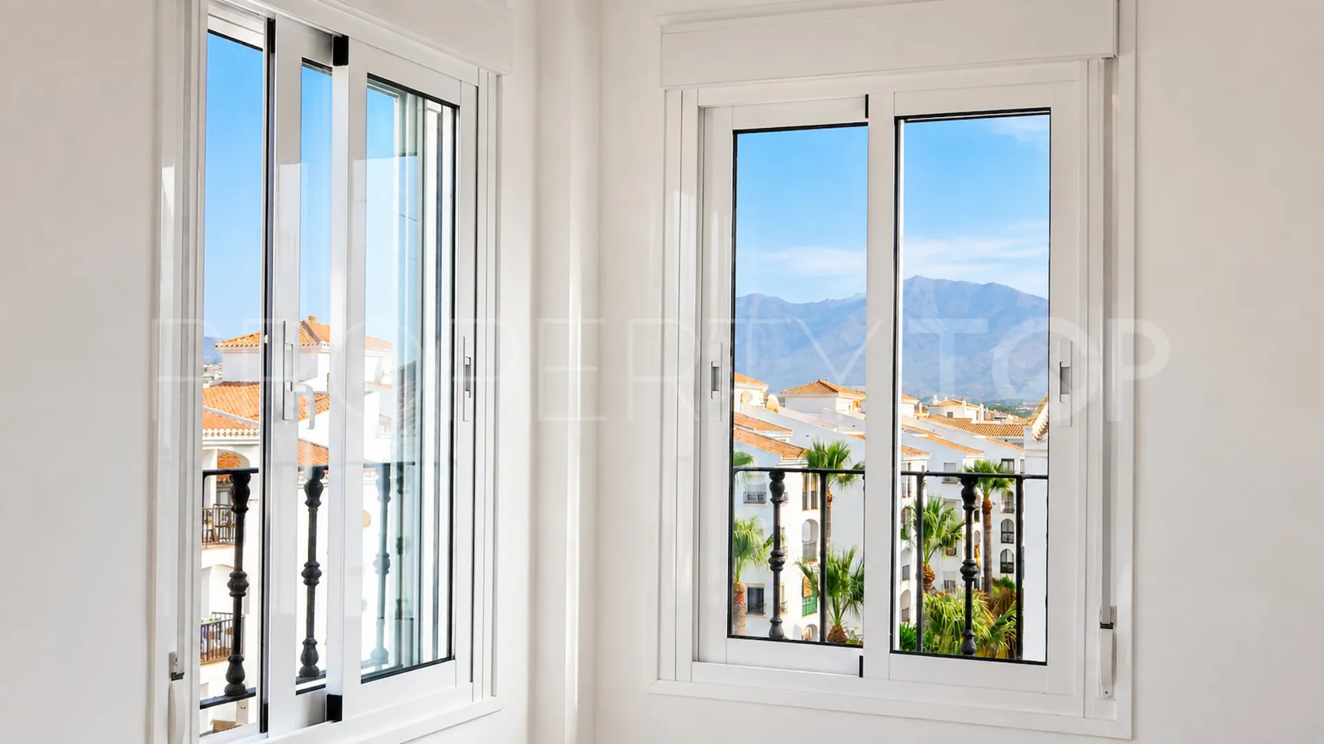 For sale apartment in Sabinillas with 1 bedroom