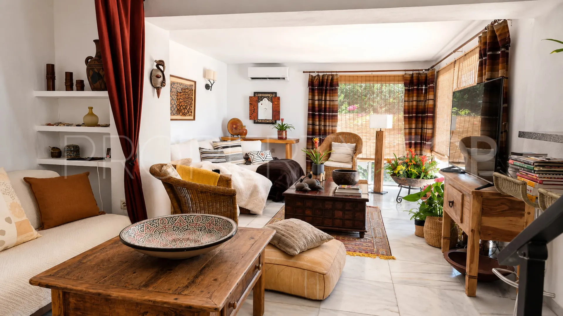 For sale 3 bedrooms house in Bahia de Casares