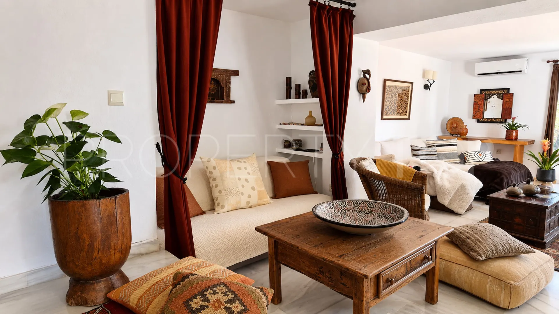 For sale 3 bedrooms house in Bahia de Casares