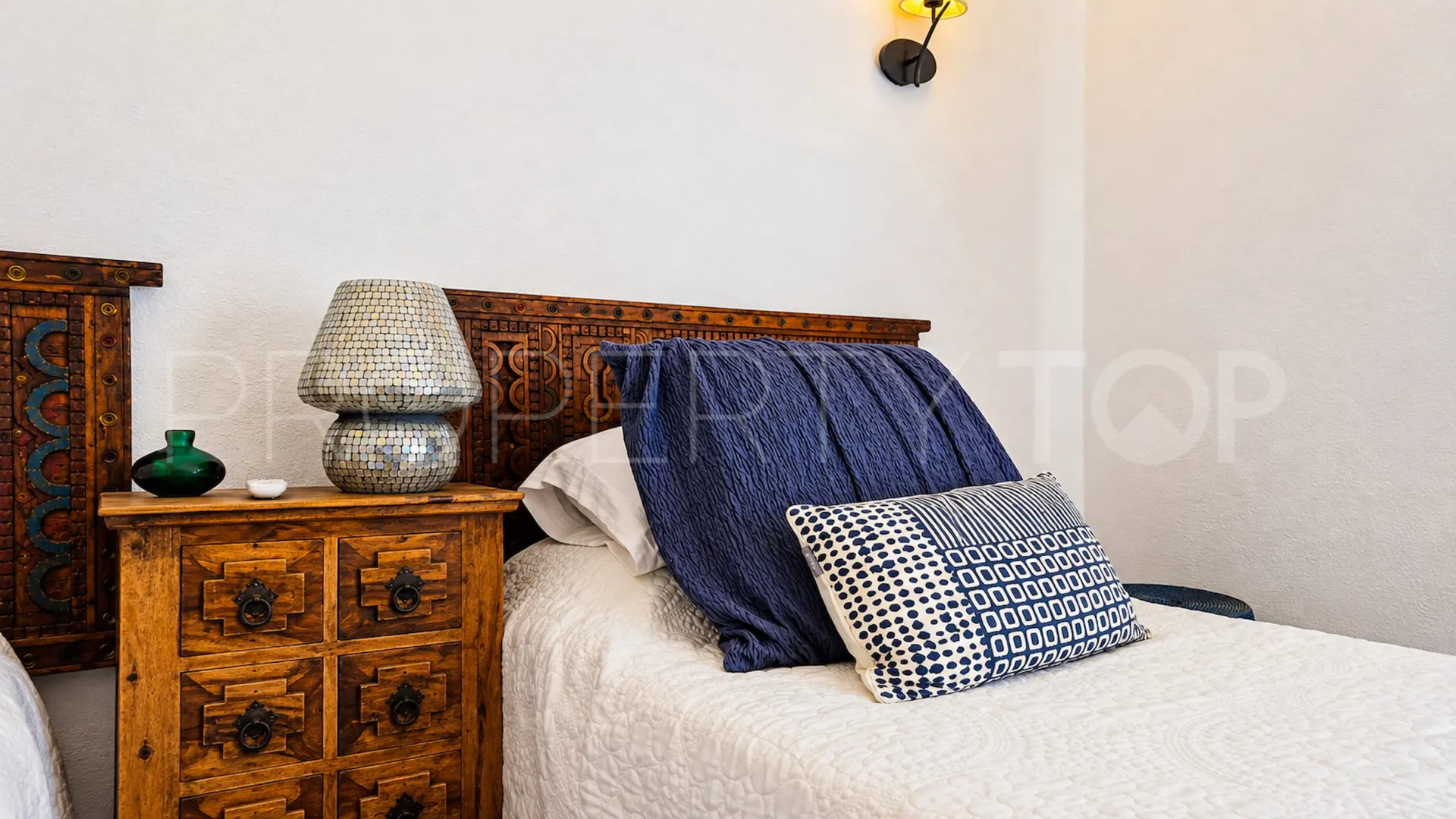 For sale 3 bedrooms house in Bahia de Casares