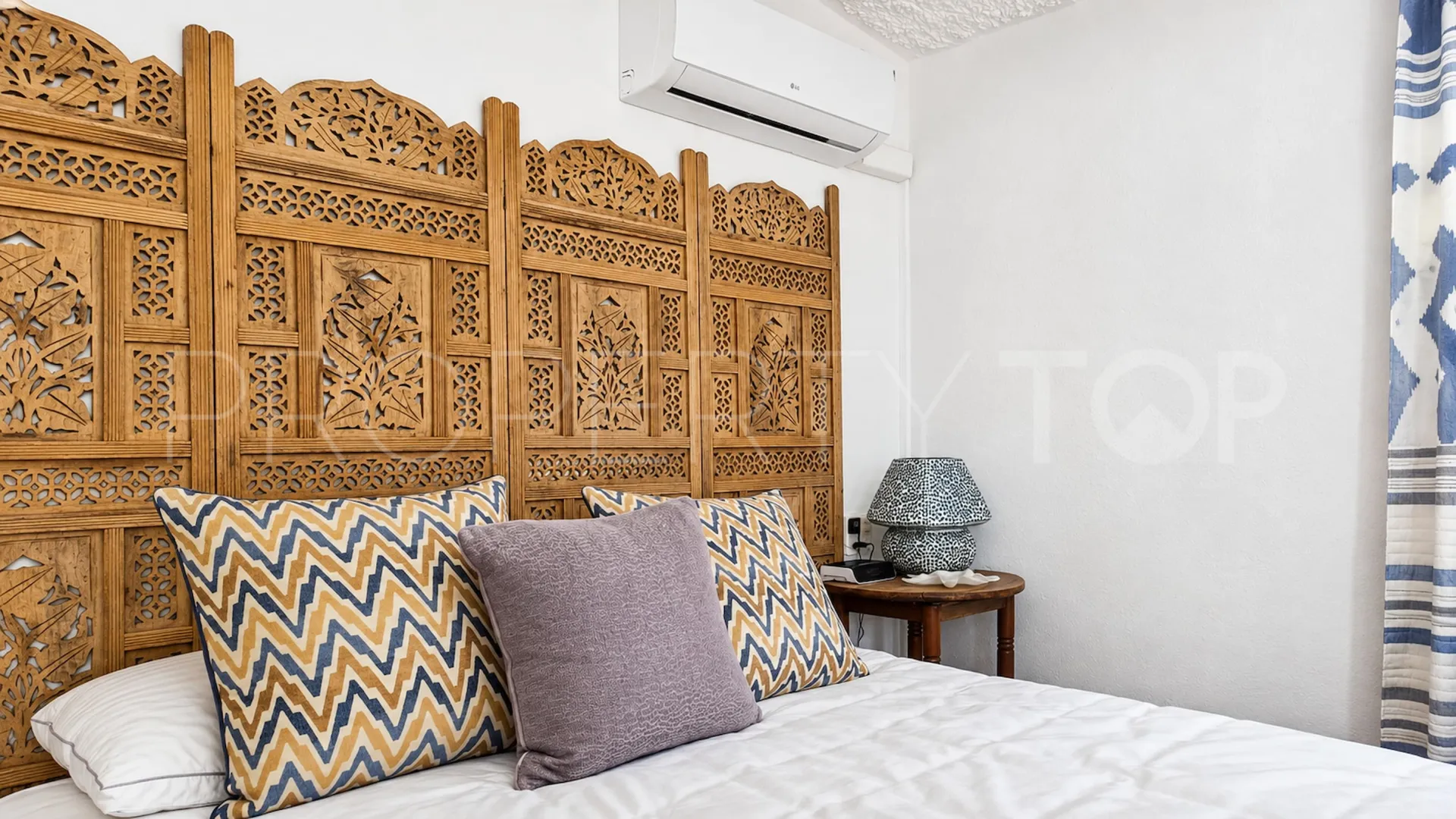 For sale 3 bedrooms house in Bahia de Casares