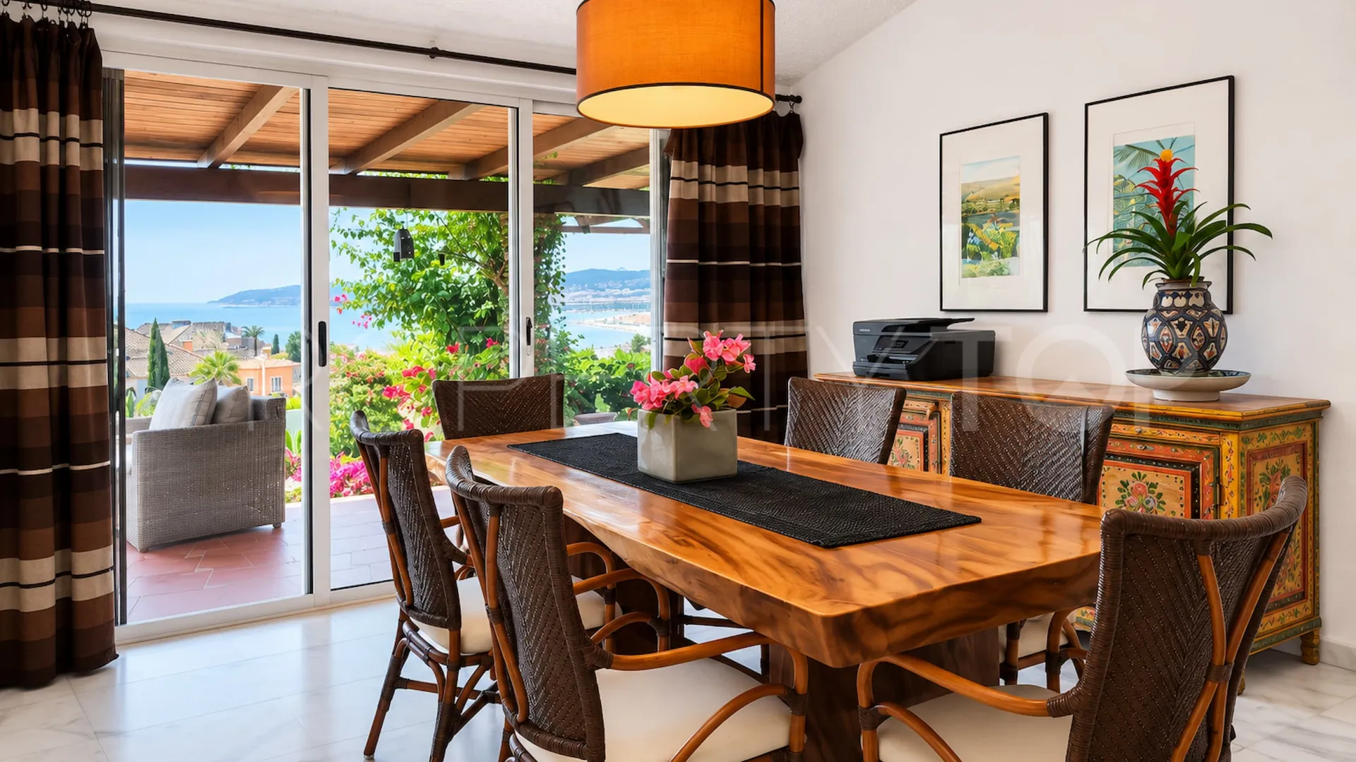For sale 3 bedrooms house in Bahia de Casares