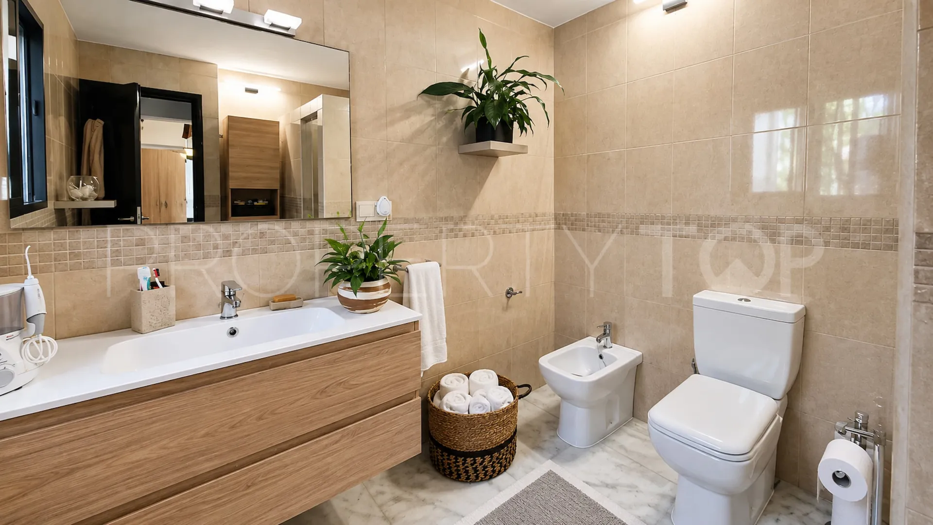 For sale 3 bedrooms house in Bahia de Casares
