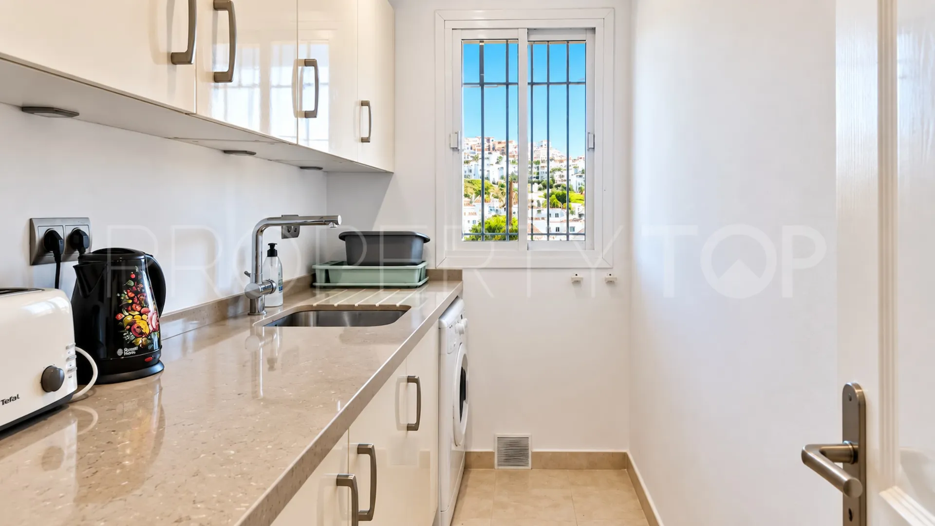 For sale penthouse with 2 bedrooms in Los Hidalgos