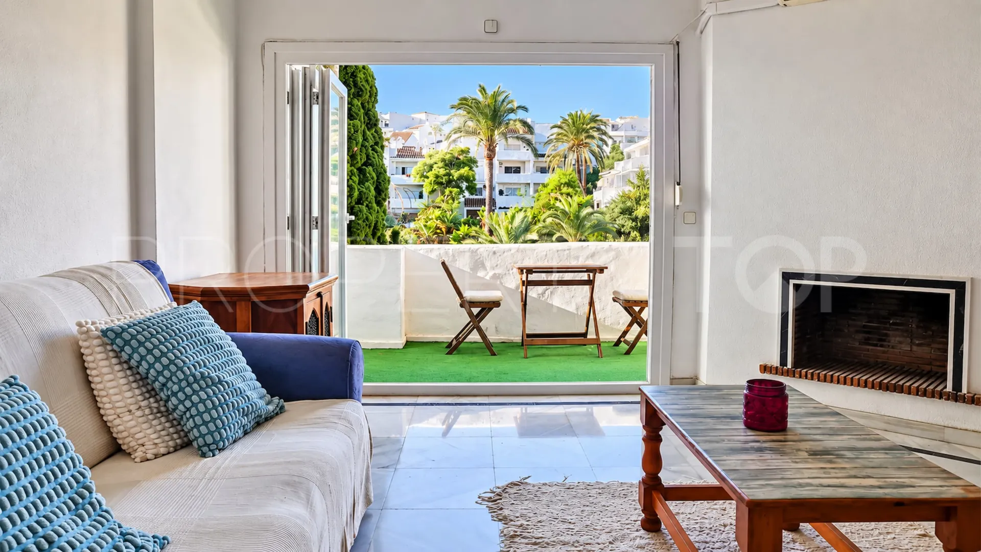 For sale penthouse with 2 bedrooms in Los Hidalgos