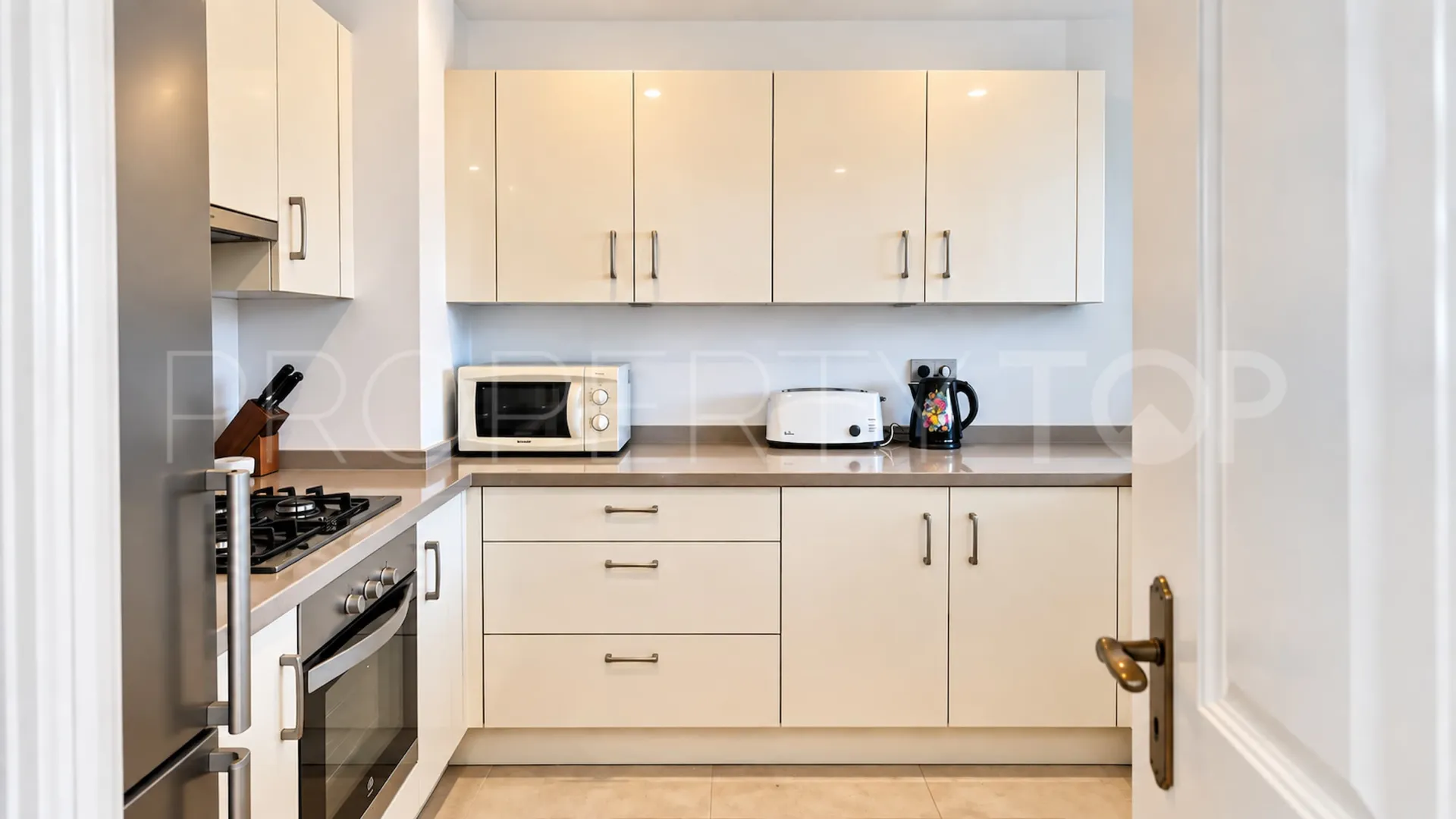 For sale penthouse with 2 bedrooms in Los Hidalgos