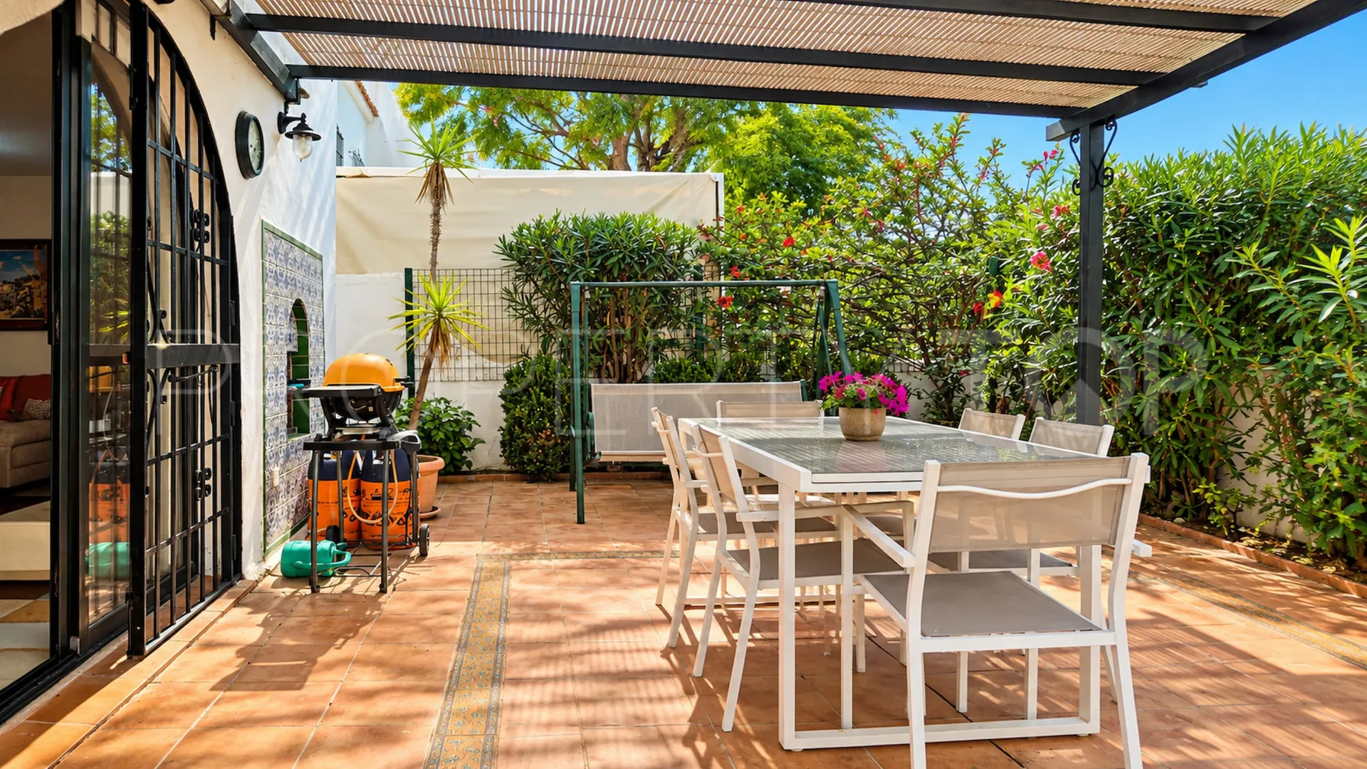 Buy Marina de Casares semi detached house