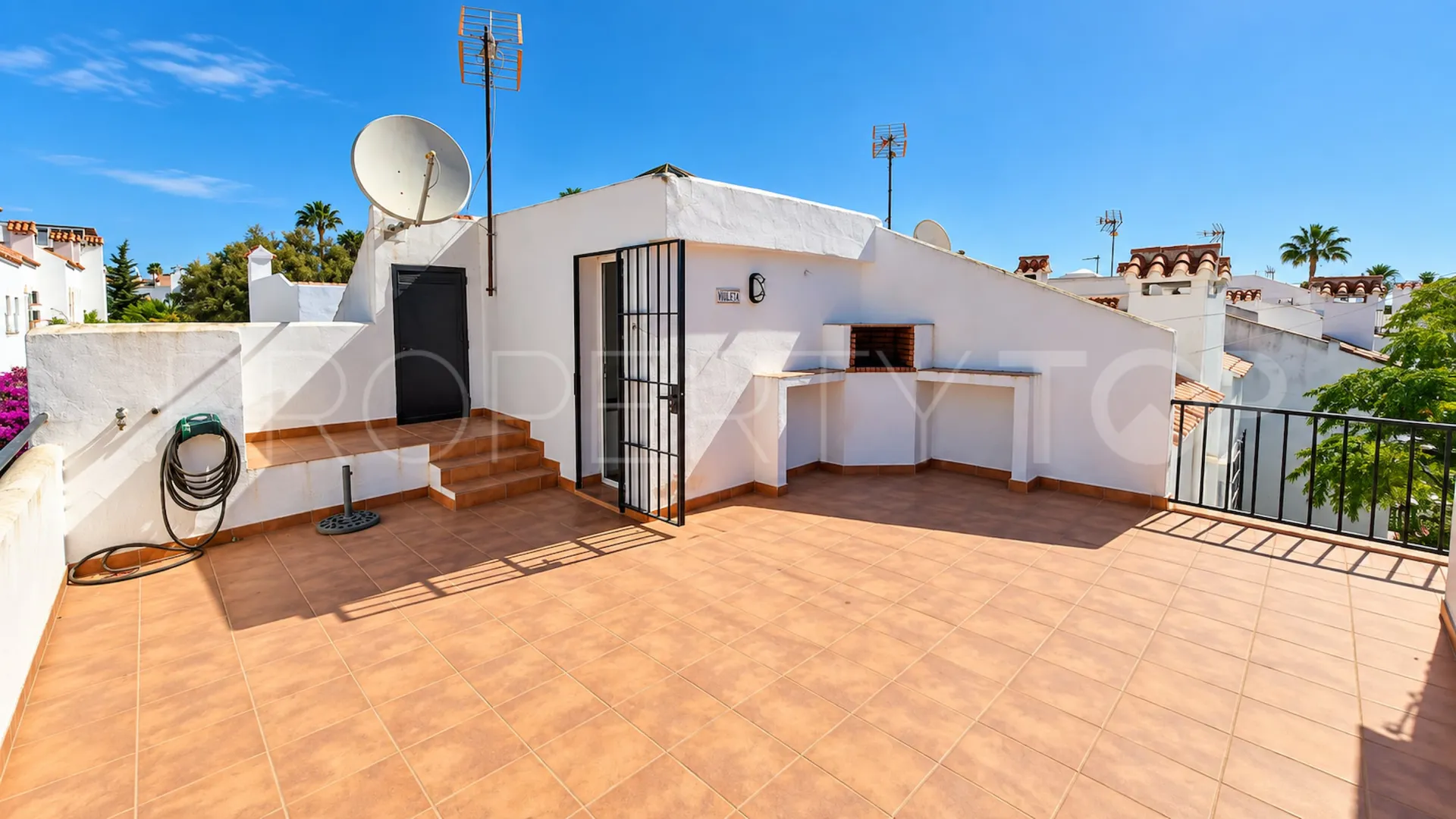 Buy Marina de Casares semi detached house