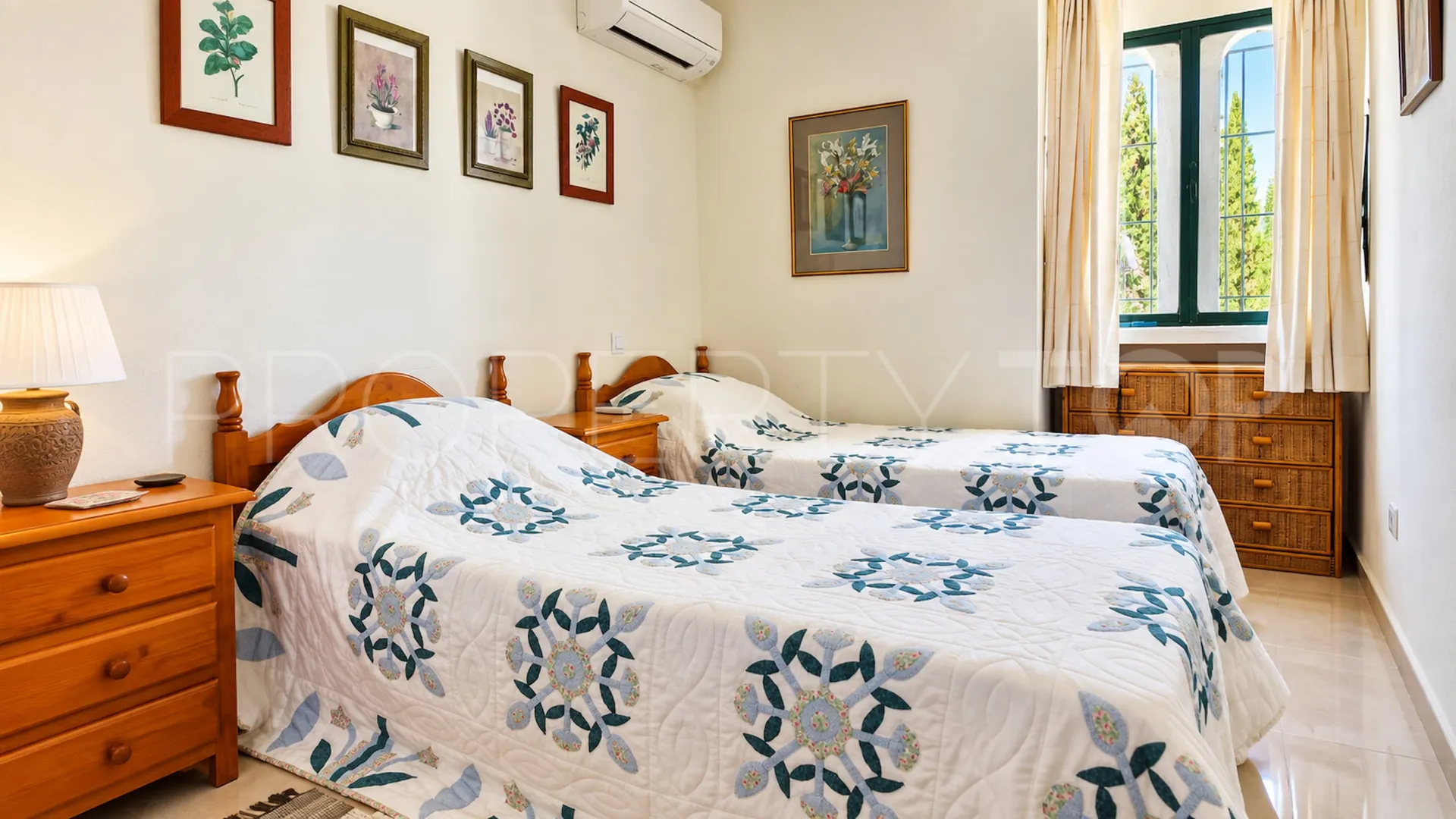 Buy Marina de Casares semi detached house