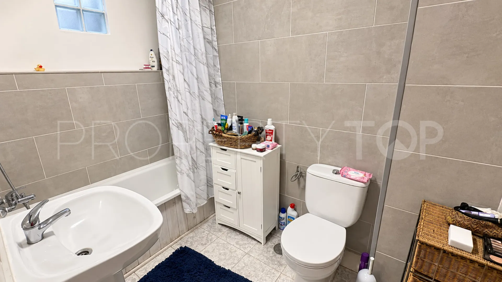 For sale 2 bedrooms town house in Manilva Pueblo