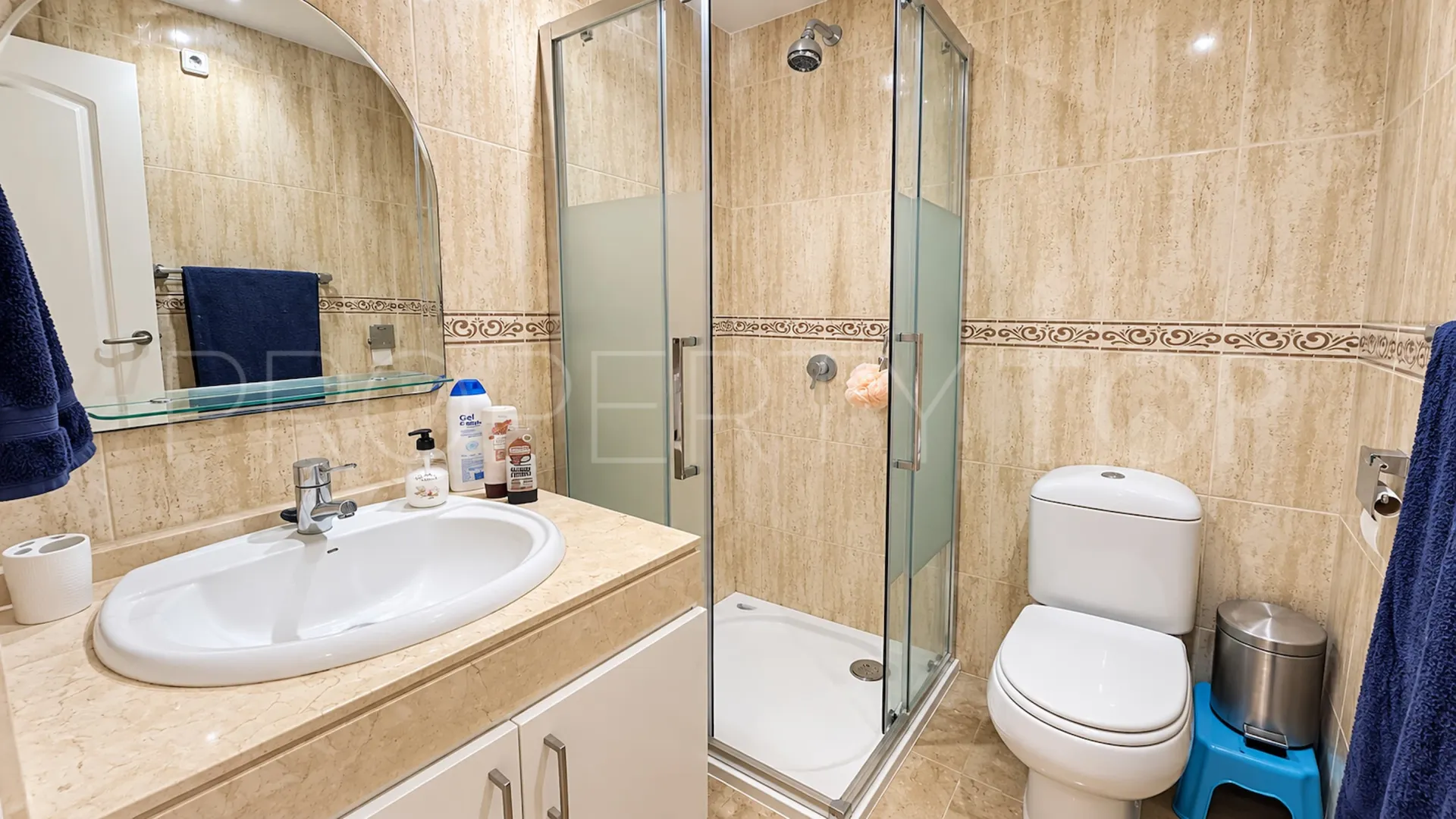 Comprar apartamento con 2 dormitorios en Duquesa Suites