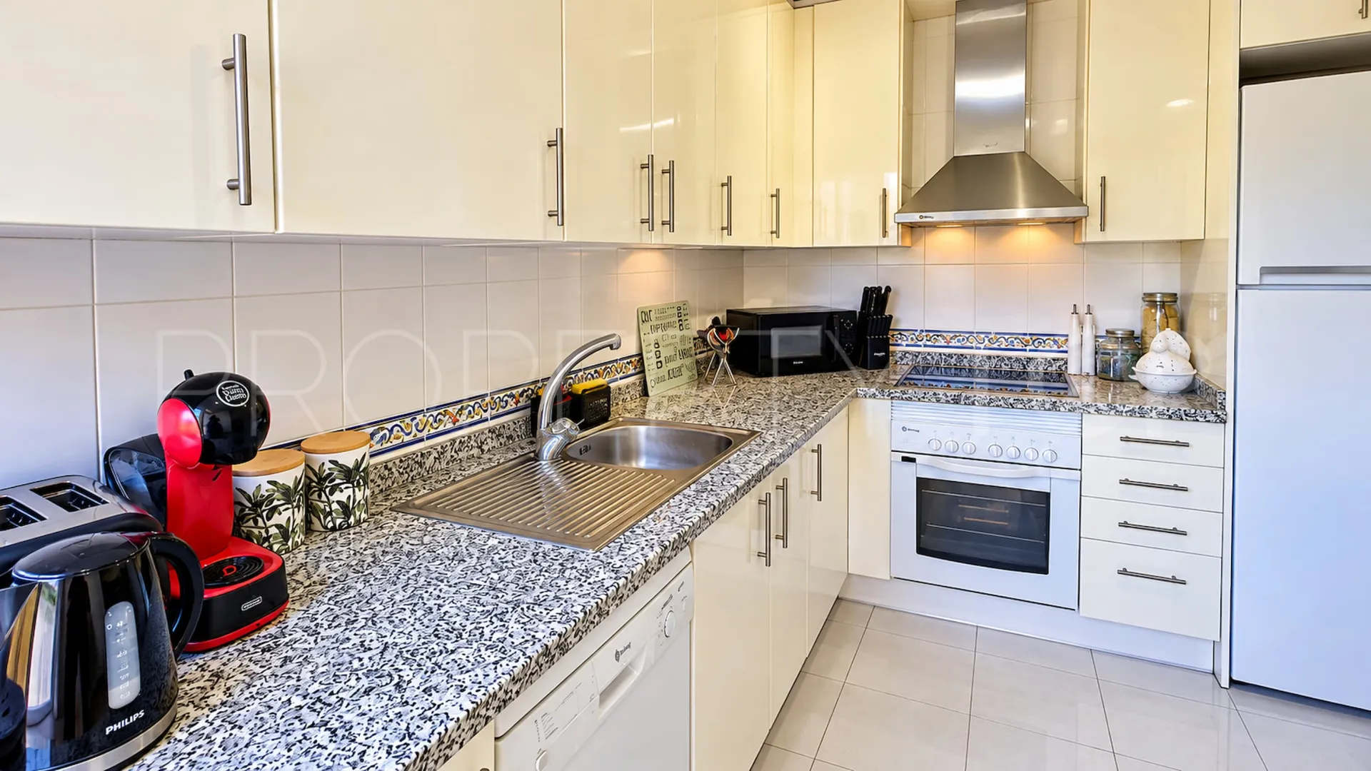 Ático de 2 dormitorios a la venta en Duquesa Village