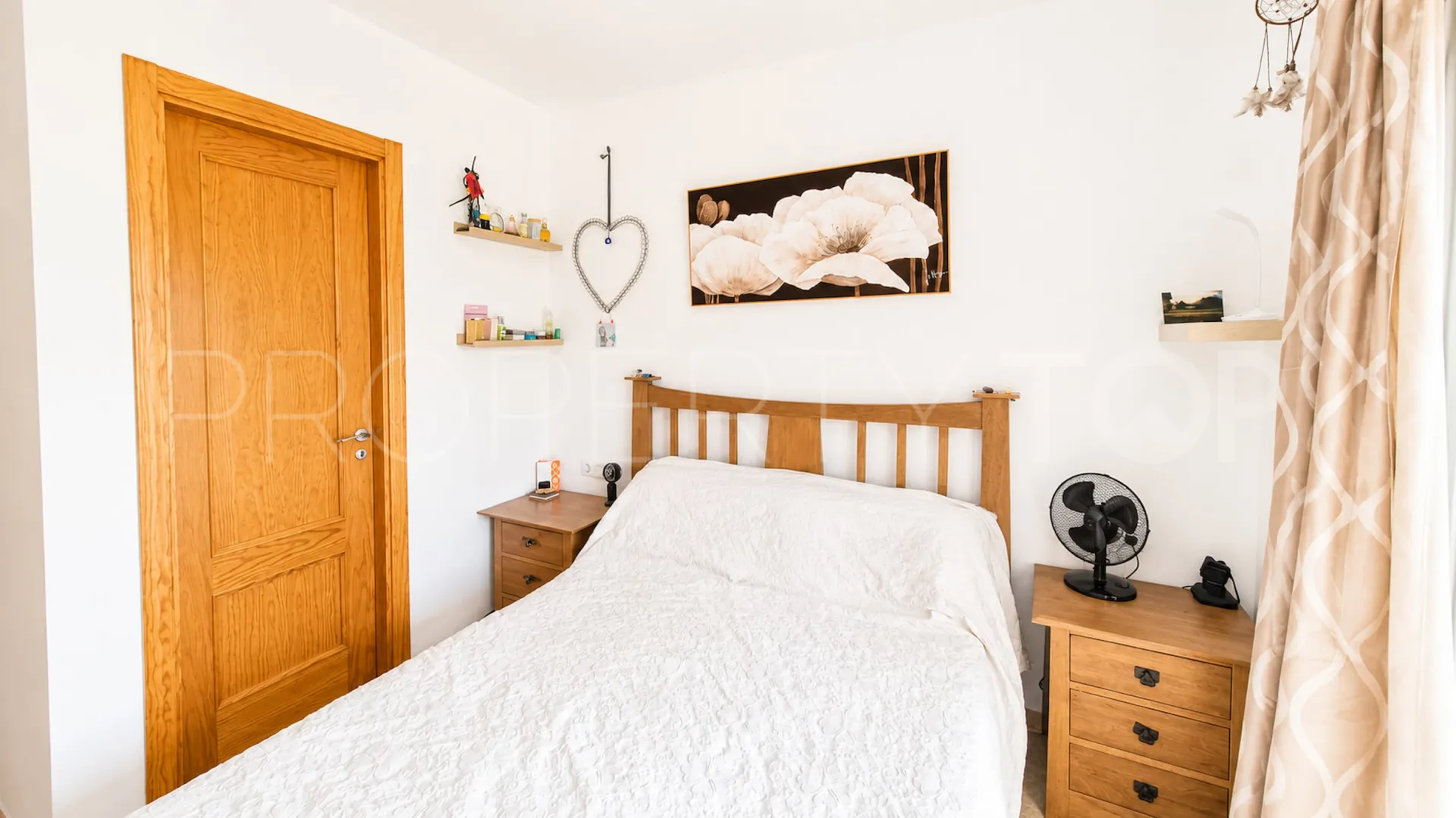 Apartamento en venta con 3 dormitorios en Manilva