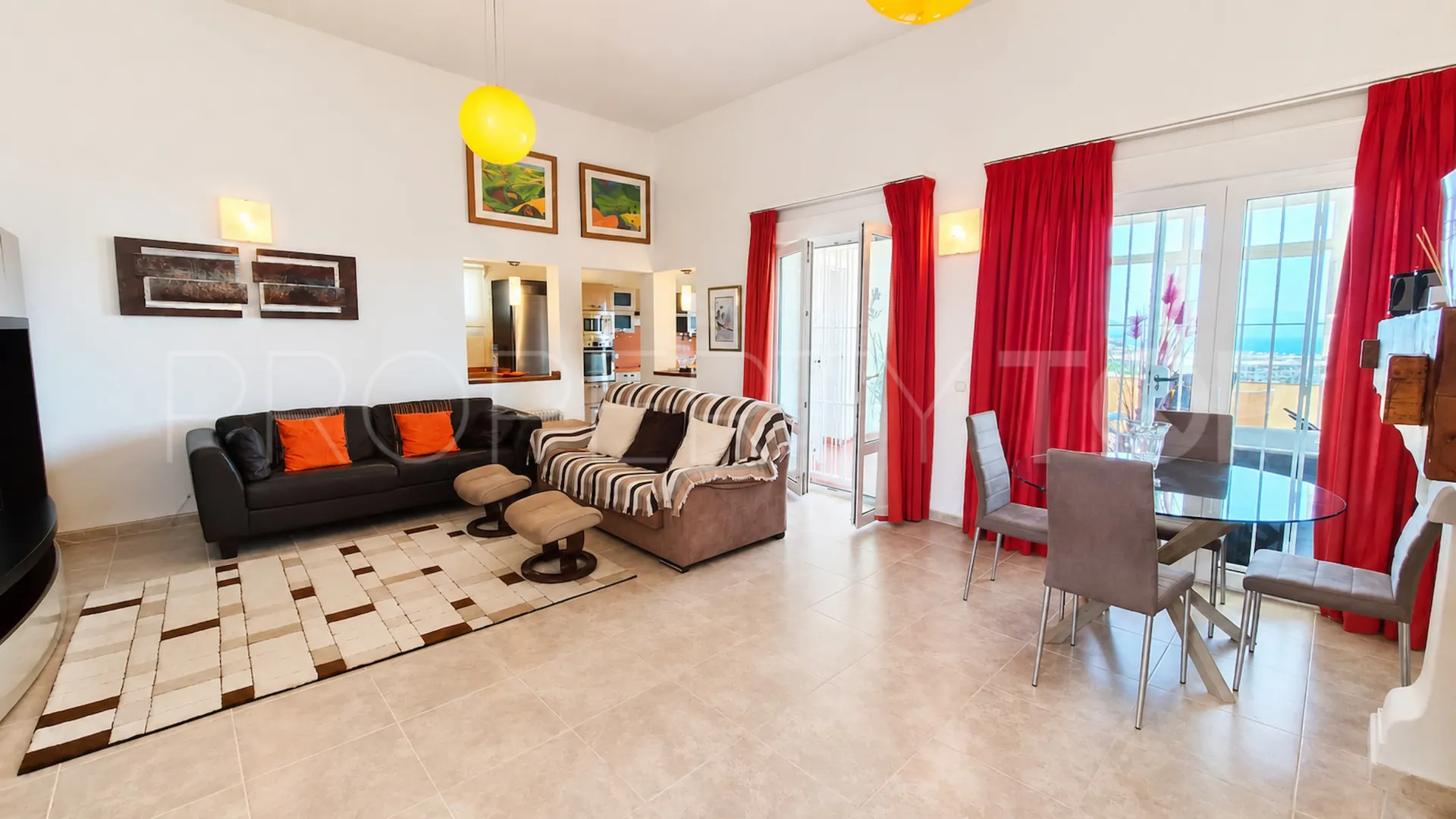 For sale villa with 5 bedrooms in La Duquesa