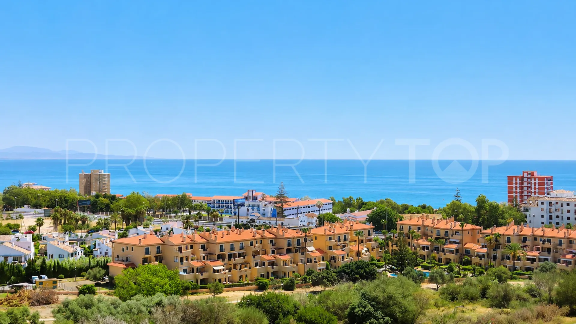 For sale villa with 5 bedrooms in La Duquesa