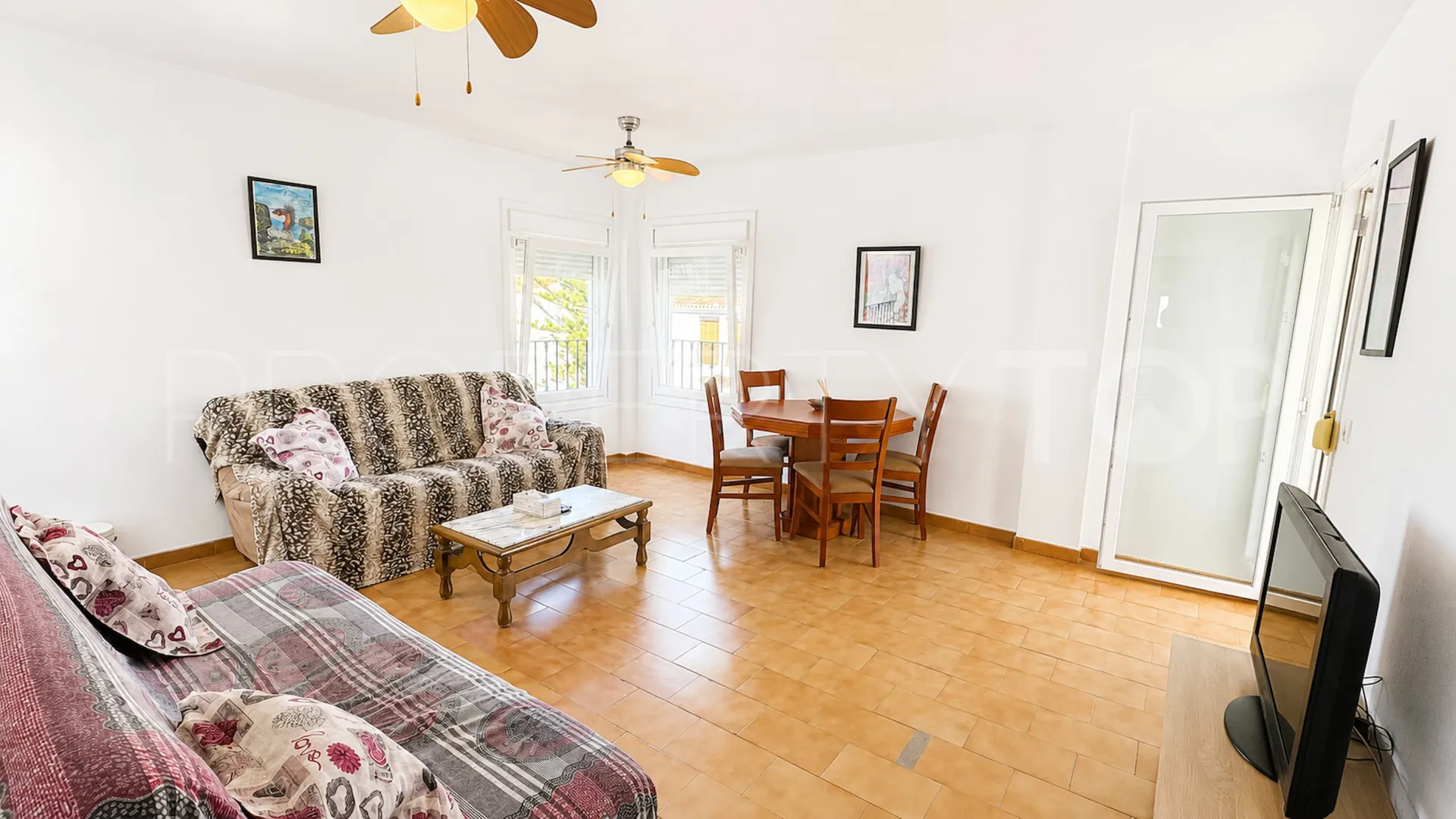 Sabinillas, apartamento en venta de 1 dormitorio