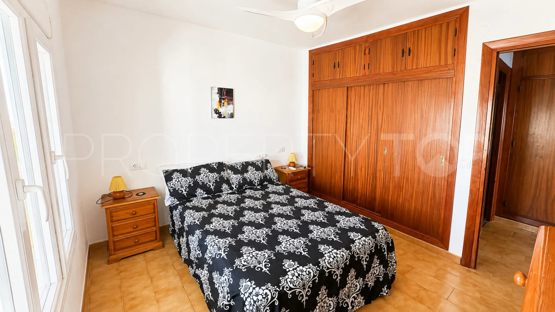 Sabinillas, apartamento en venta de 1 dormitorio