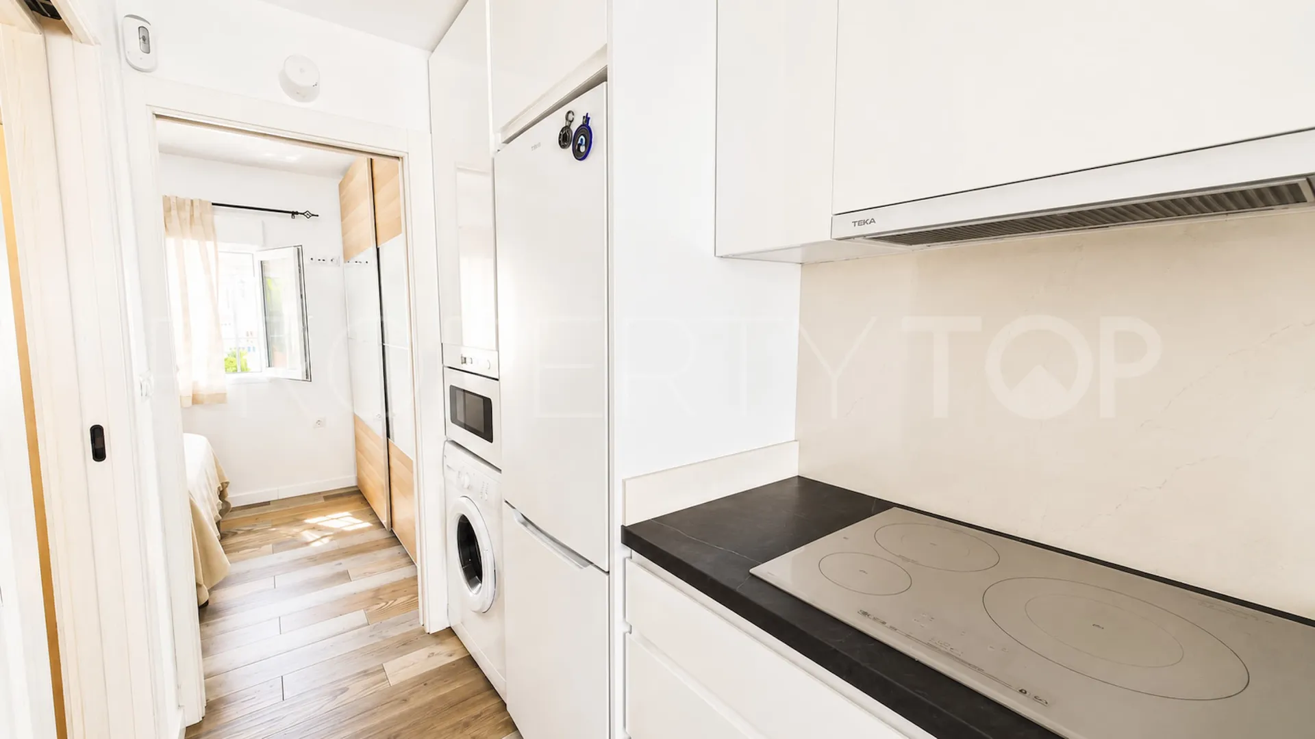 Apartamento planta baja a la venta de 2 dormitorios en La Duquesa