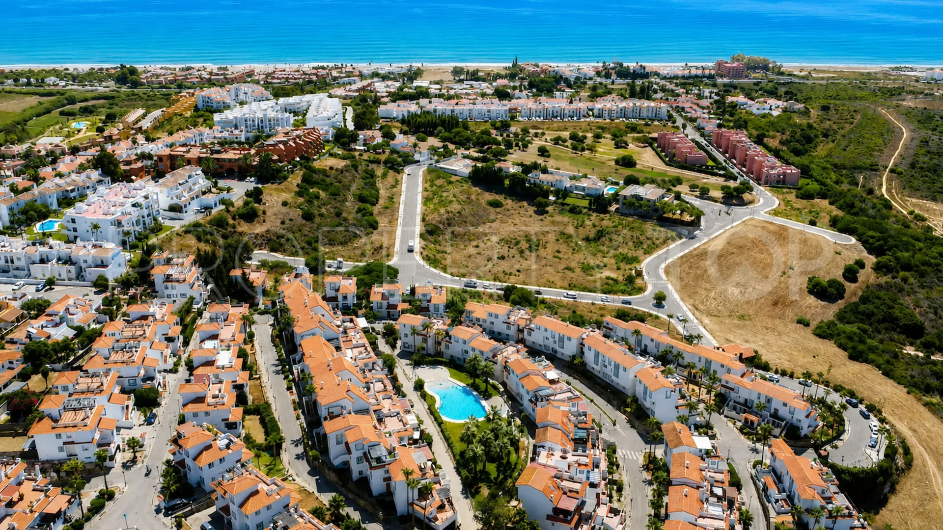 Ground floor apartment in Hacienda Guadalupe for sale