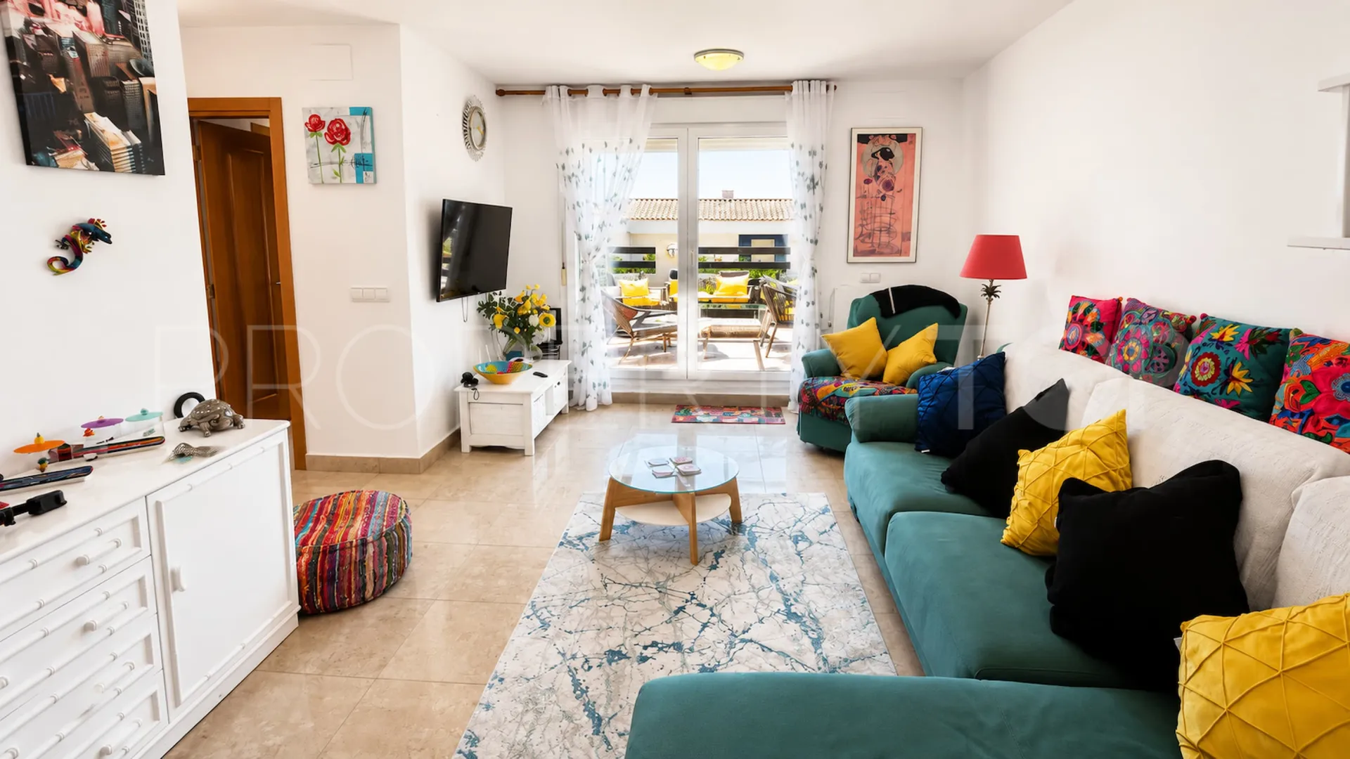 Ground floor apartment in Hacienda Guadalupe for sale