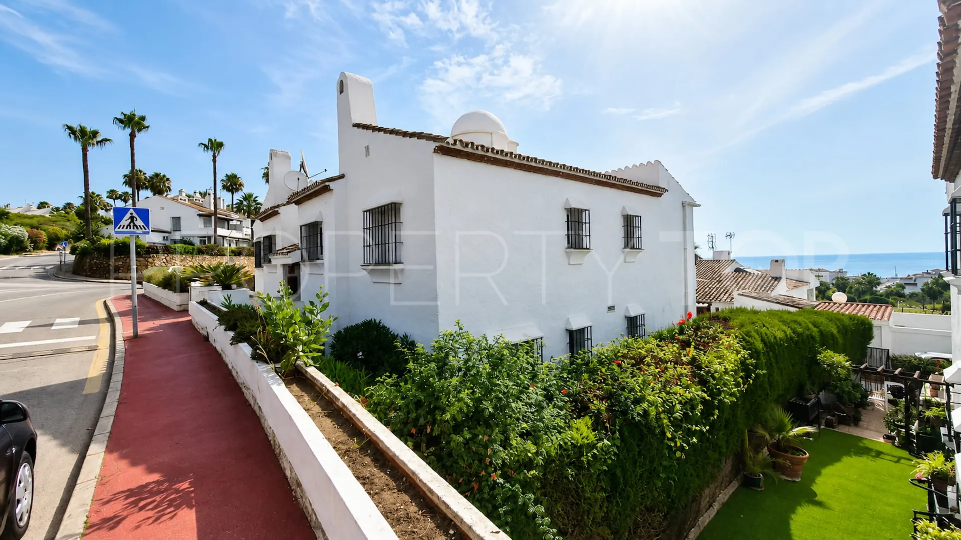 Apartamento con 2 dormitorios a la venta en La Duquesa