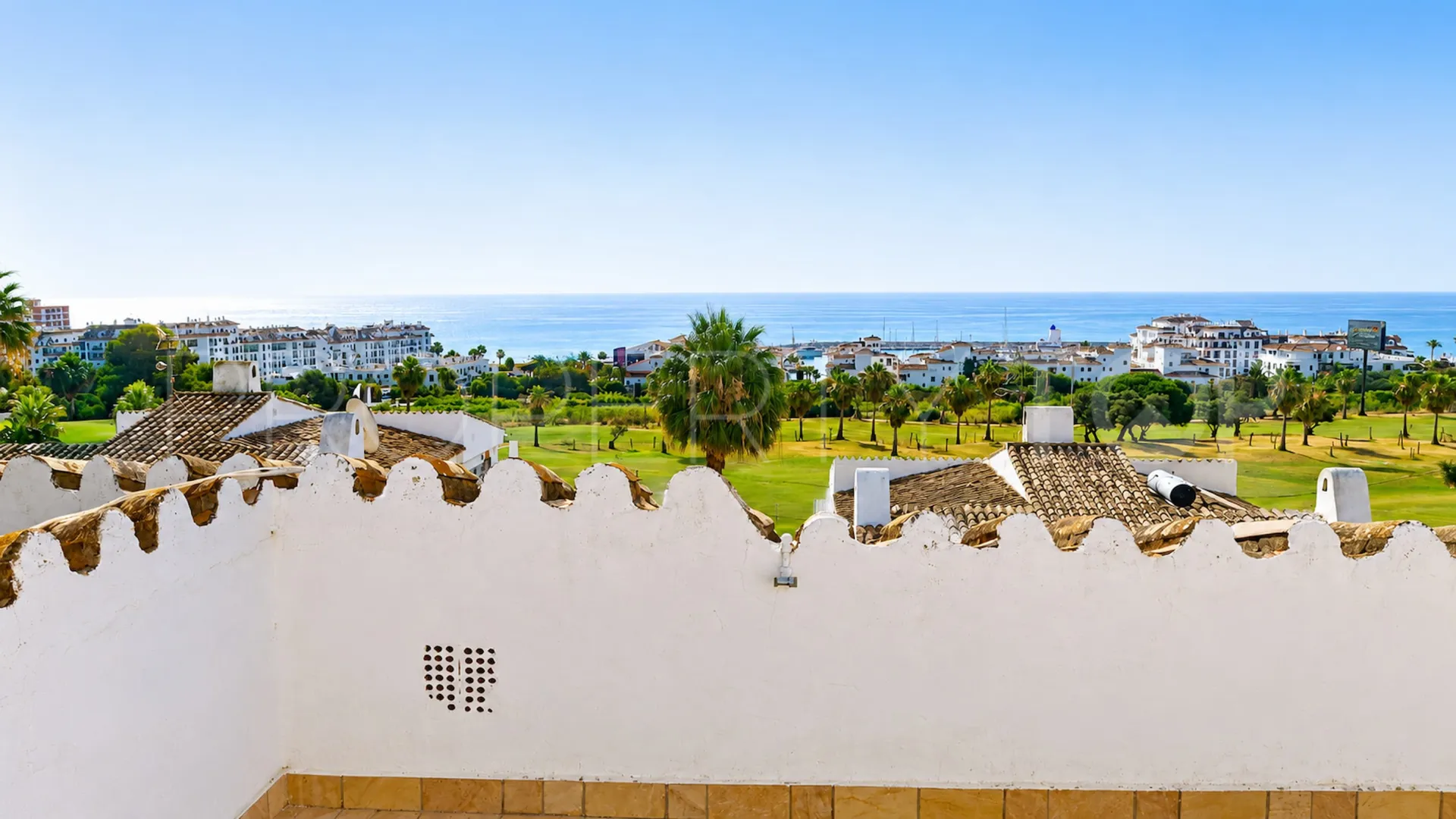Apartamento con 2 dormitorios a la venta en La Duquesa