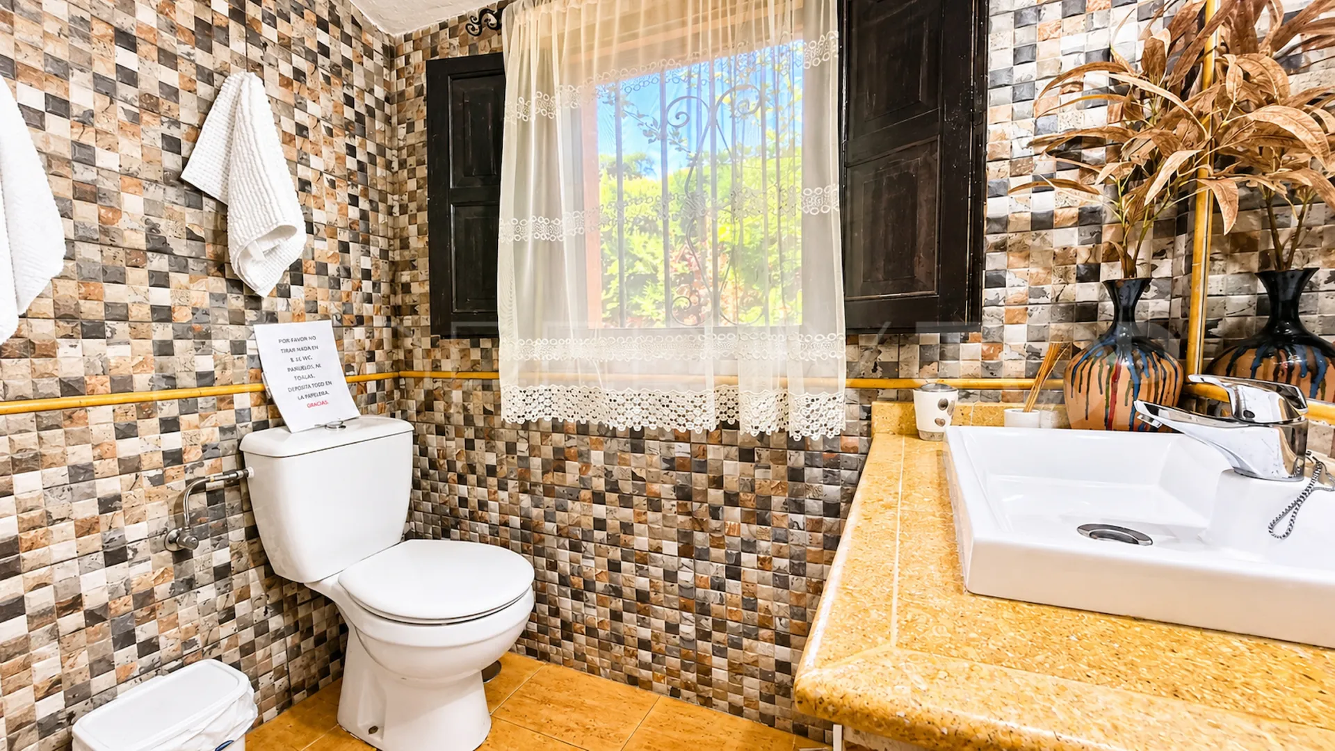 Finca en venta de 4 dormitorios en Jimena de La Frontera