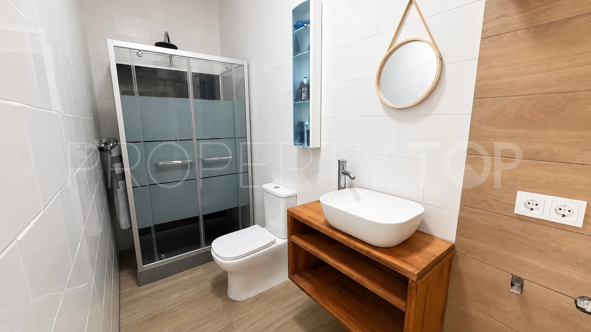 For sale commercial premises in Princesa Kristina