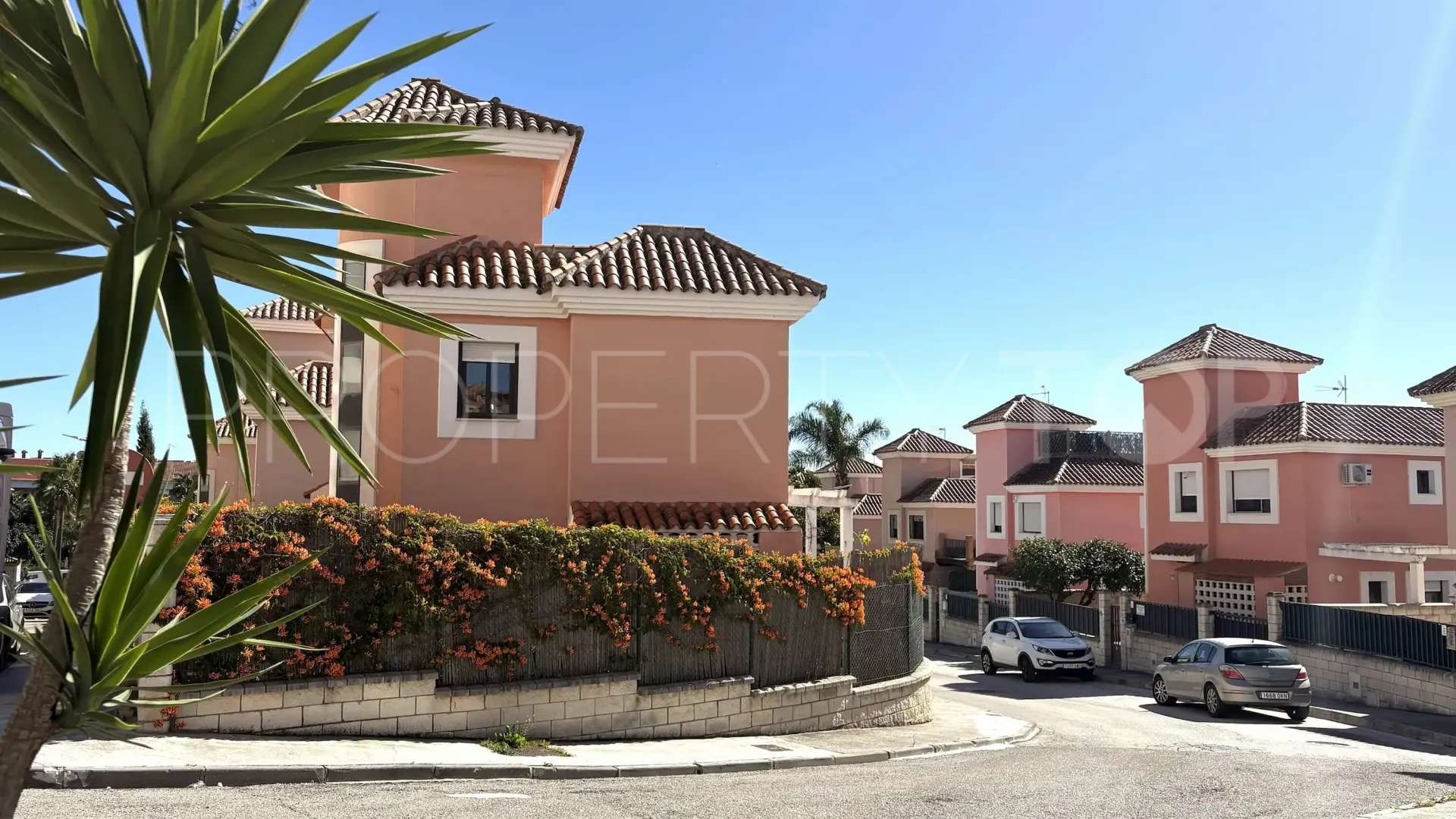 Villa en venta en Sabinillas