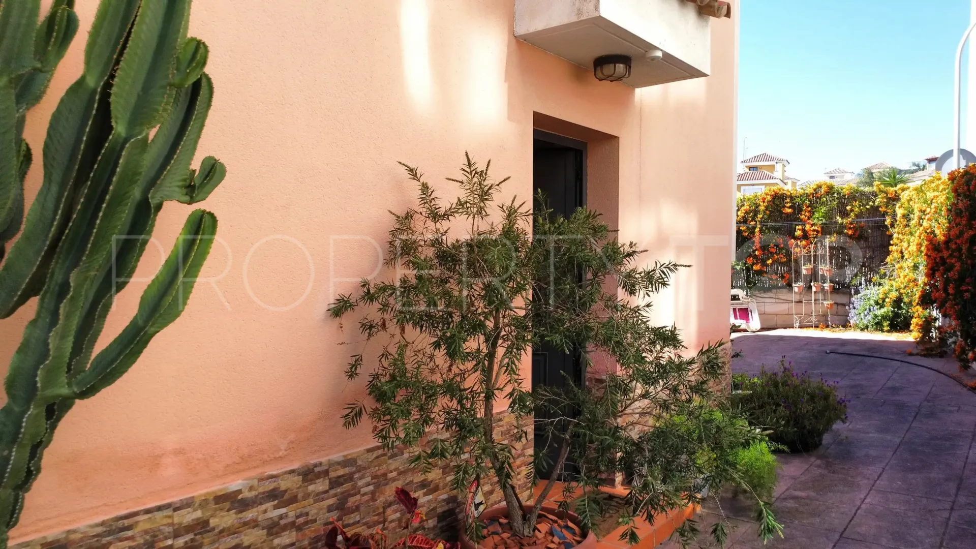 Villa en venta en Sabinillas
